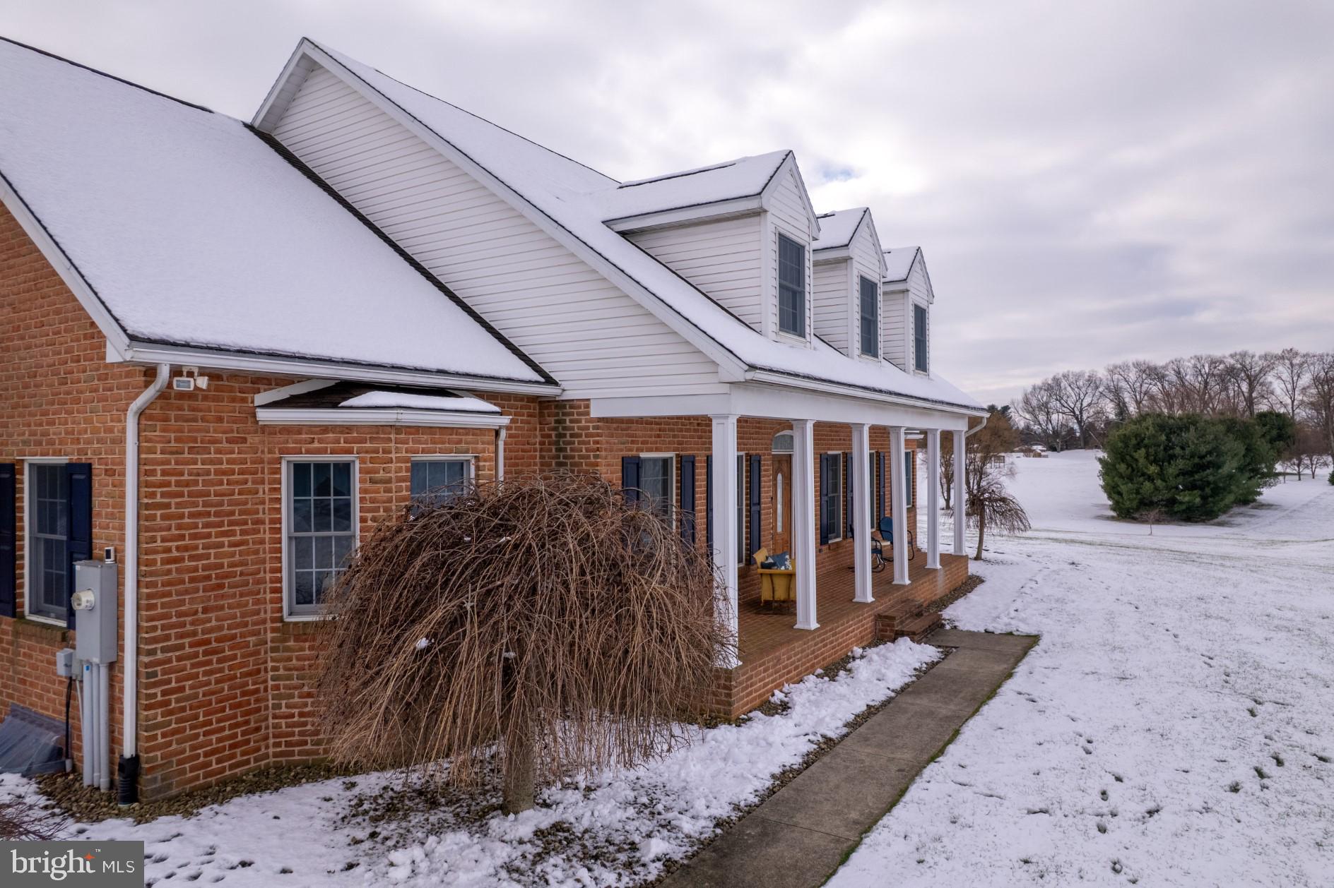 1709 RAGGED EDGE ROAD