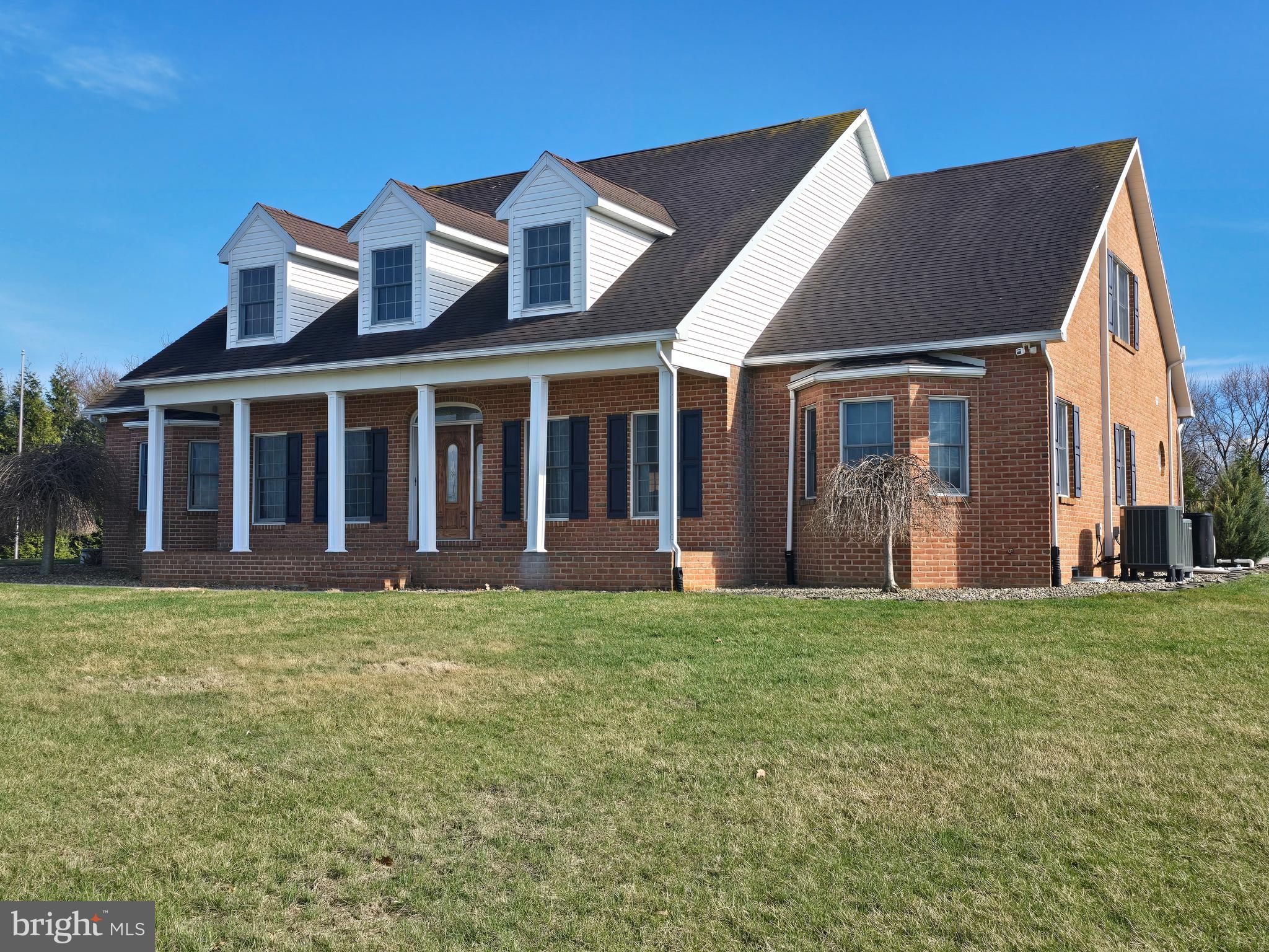 1709 RAGGED EDGE ROAD