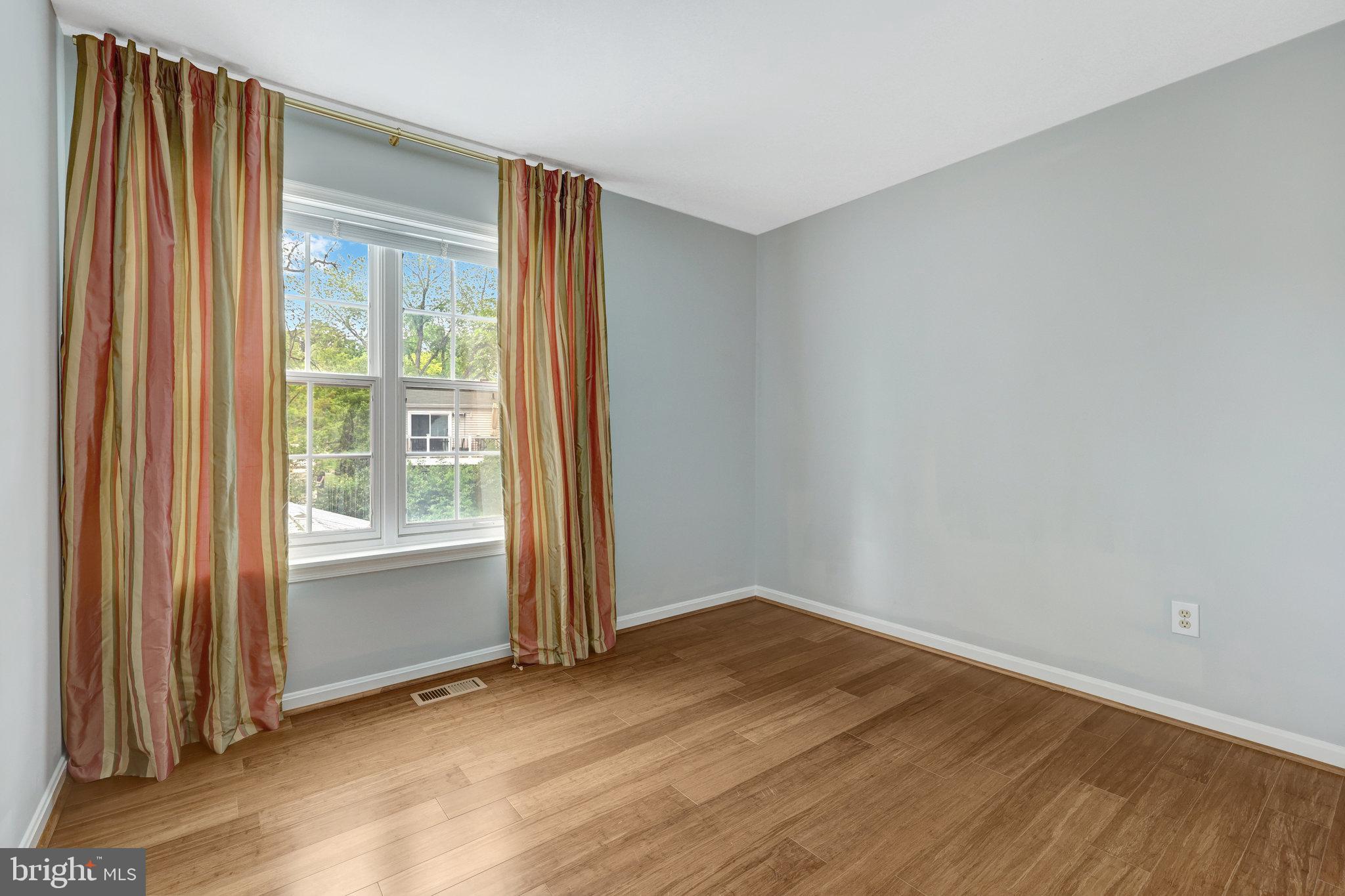 PLEASANT VALLEY - Residential