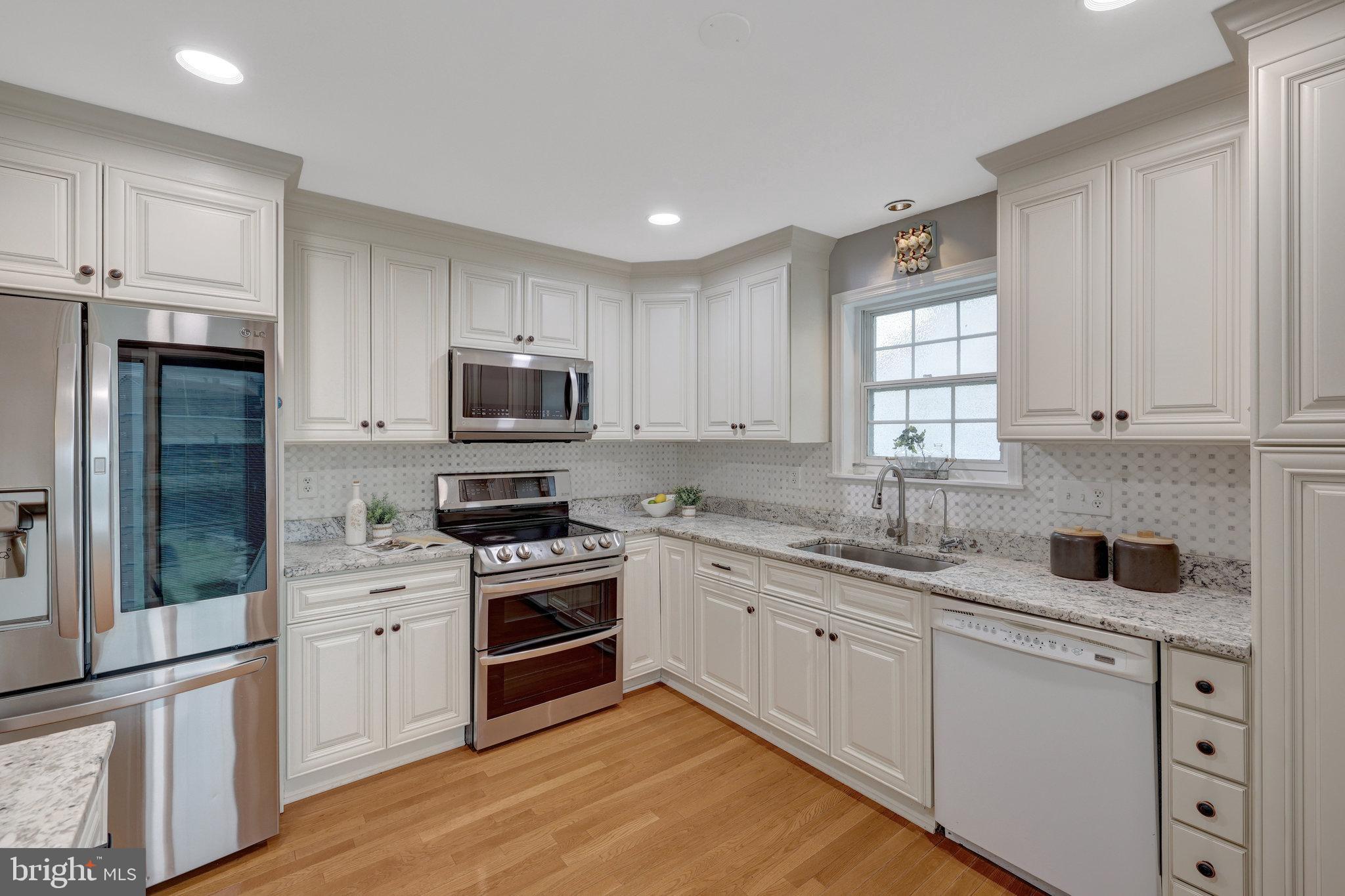 PLEASANT VALLEY - Residential