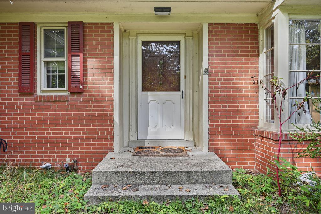 1700 PRISCILLA DRIVE