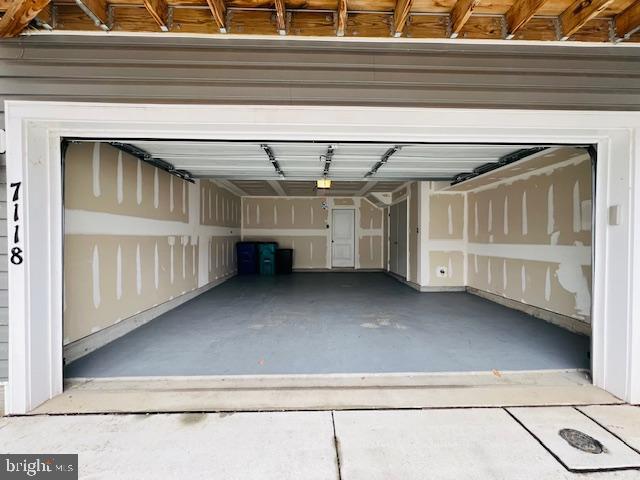 WESTVIEW SOUTH - Residential Lease