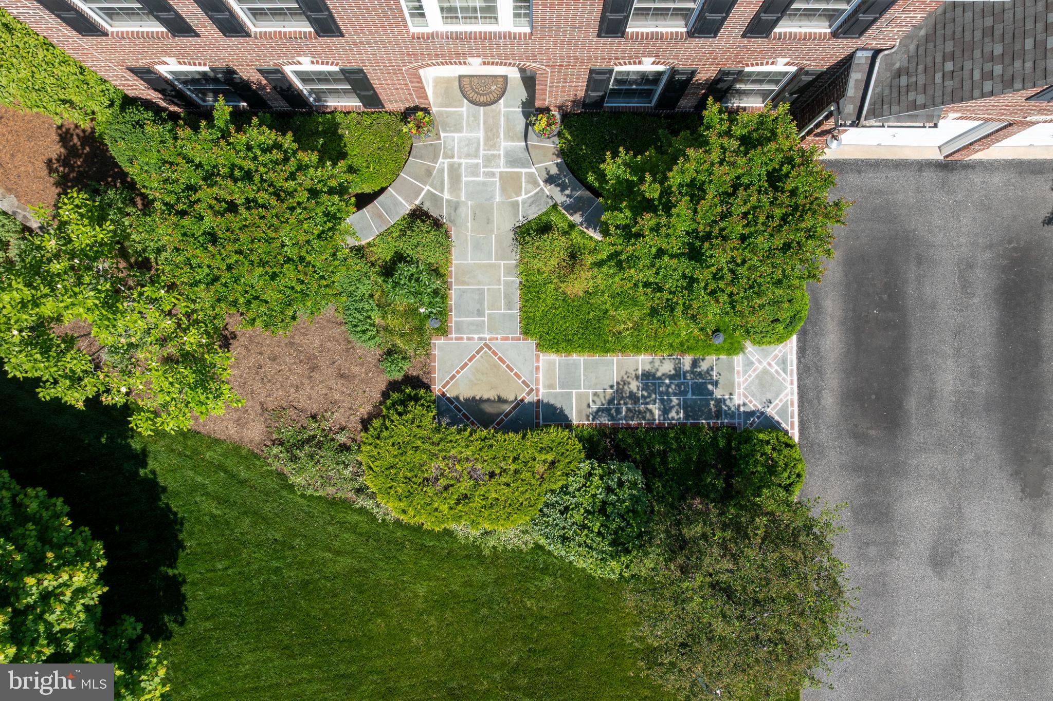 HAMBLETON SYMINGTN - Residential