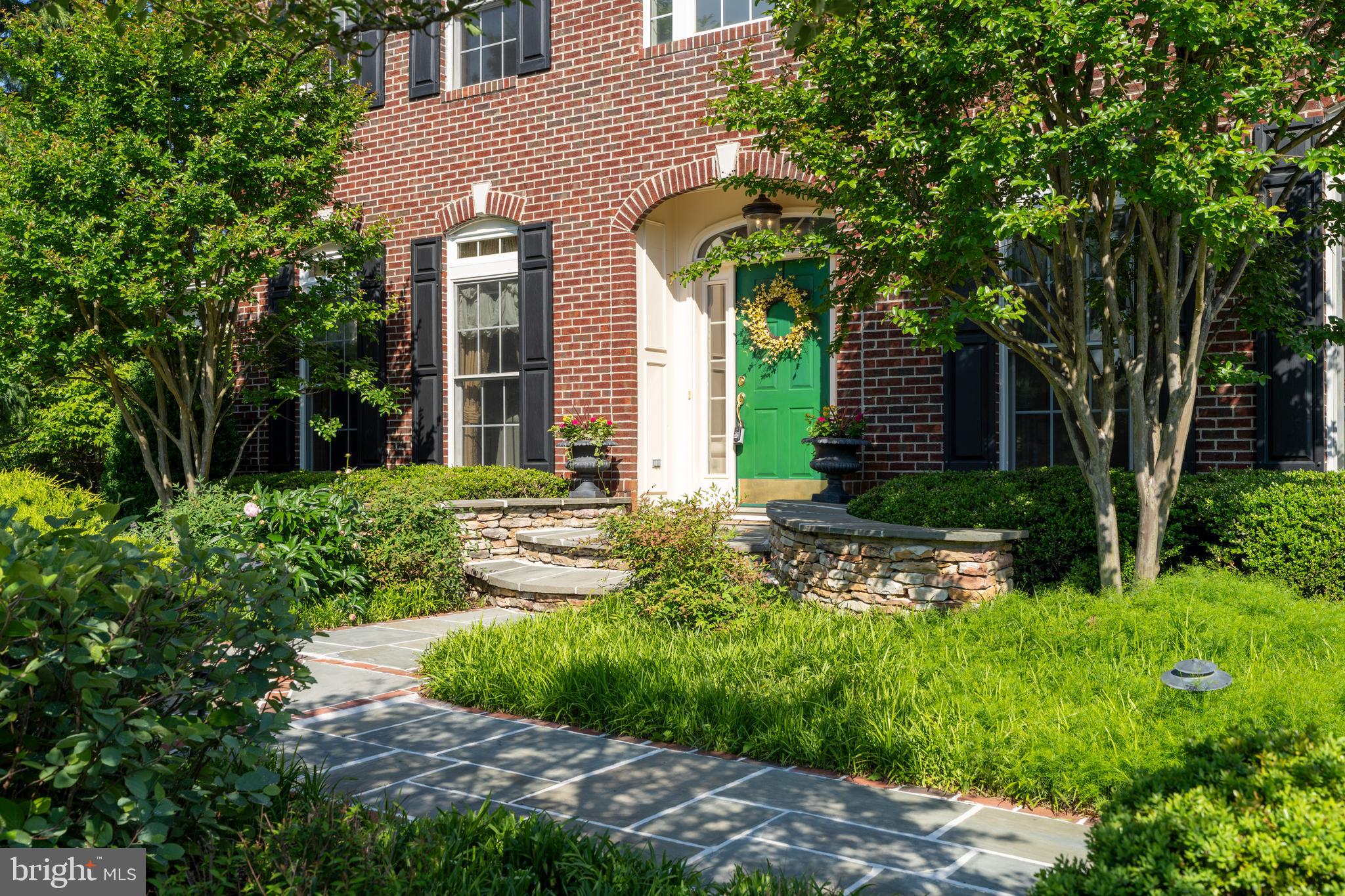 HAMBLETON SYMINGTN - Residential