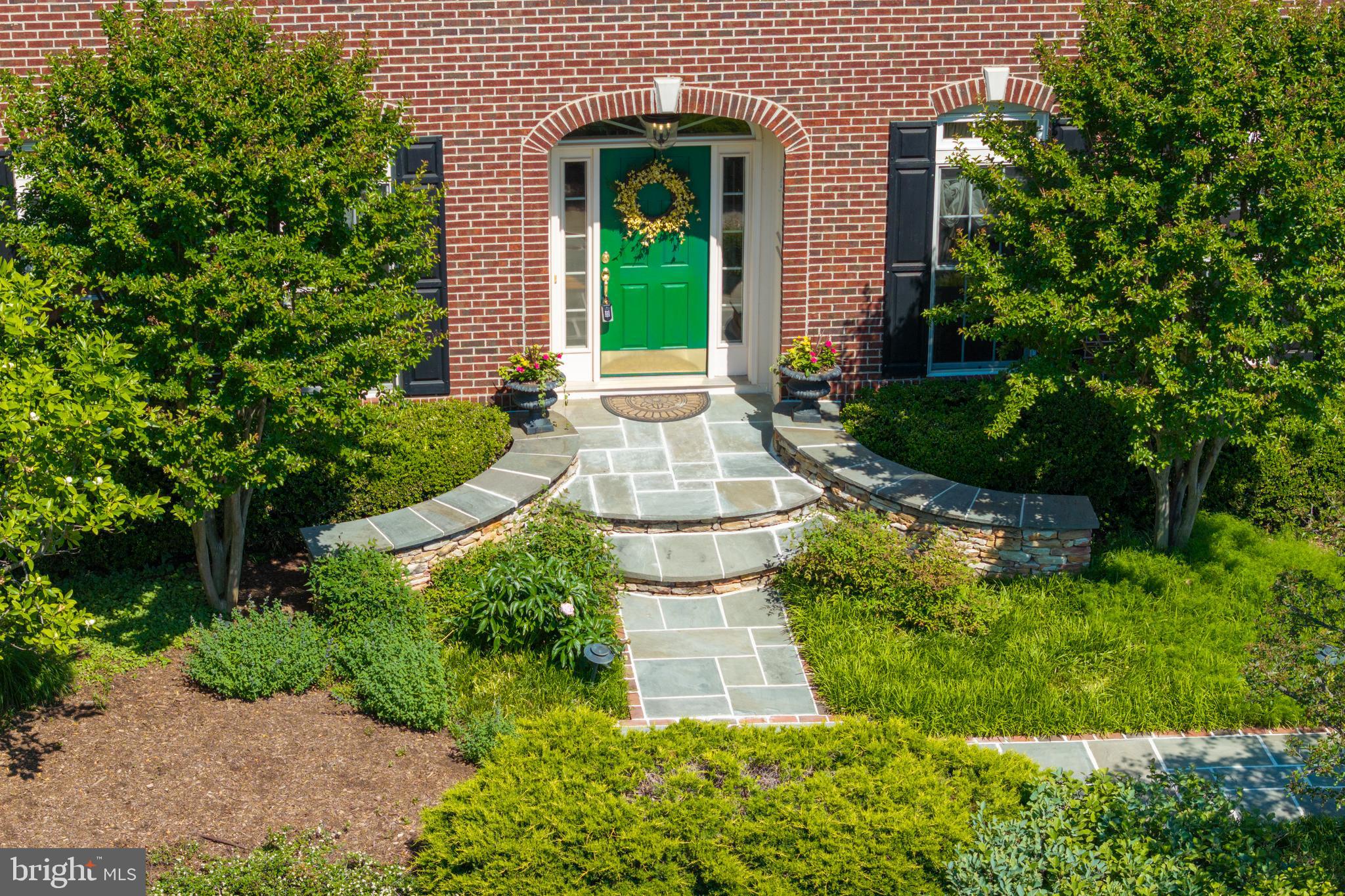 HAMBLETON SYMINGTN - Residential