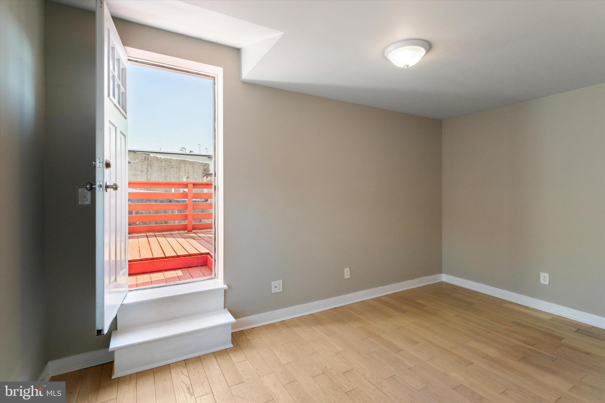 POINT BREEZE - Residential Lease