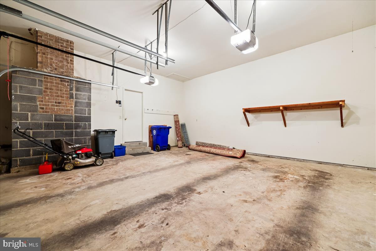 SALEMS GRANT - Residential