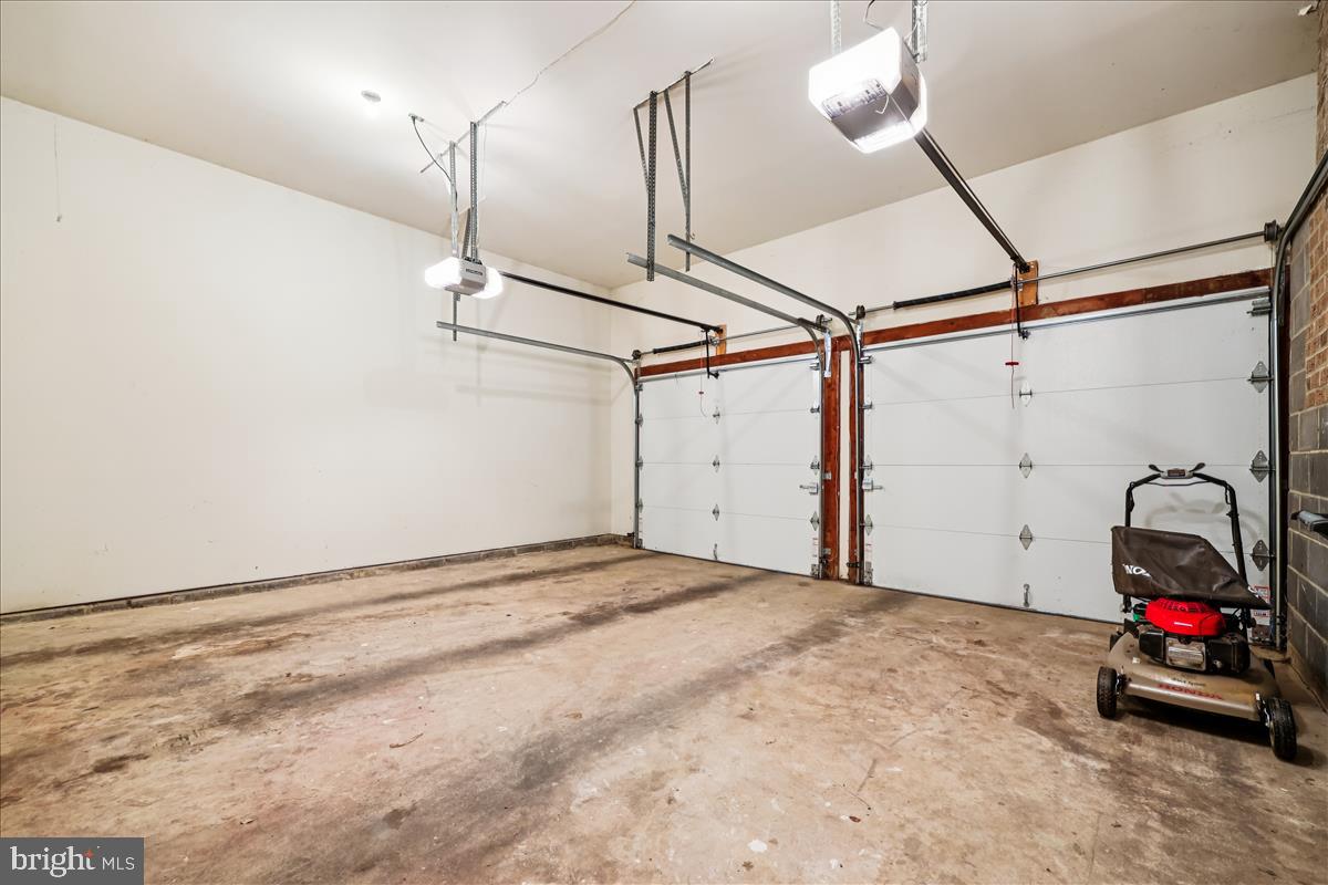 SALEMS GRANT - Residential