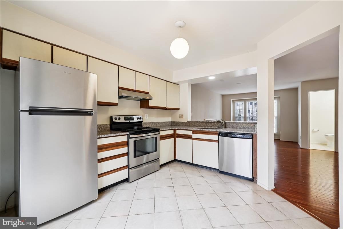 SALEMS GRANT - Residential