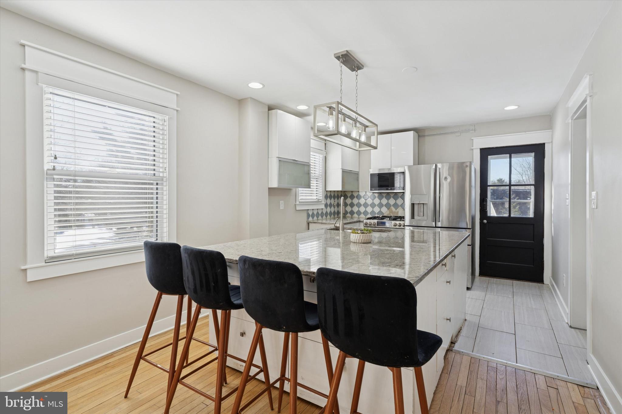 GARDEN CITY - Residential