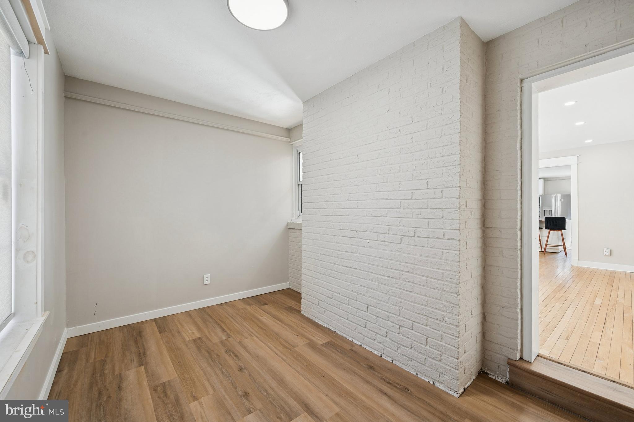 GARDEN CITY - Residential