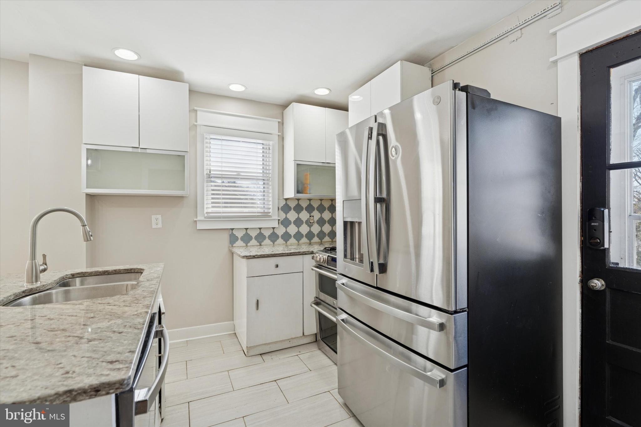 GARDEN CITY - Residential