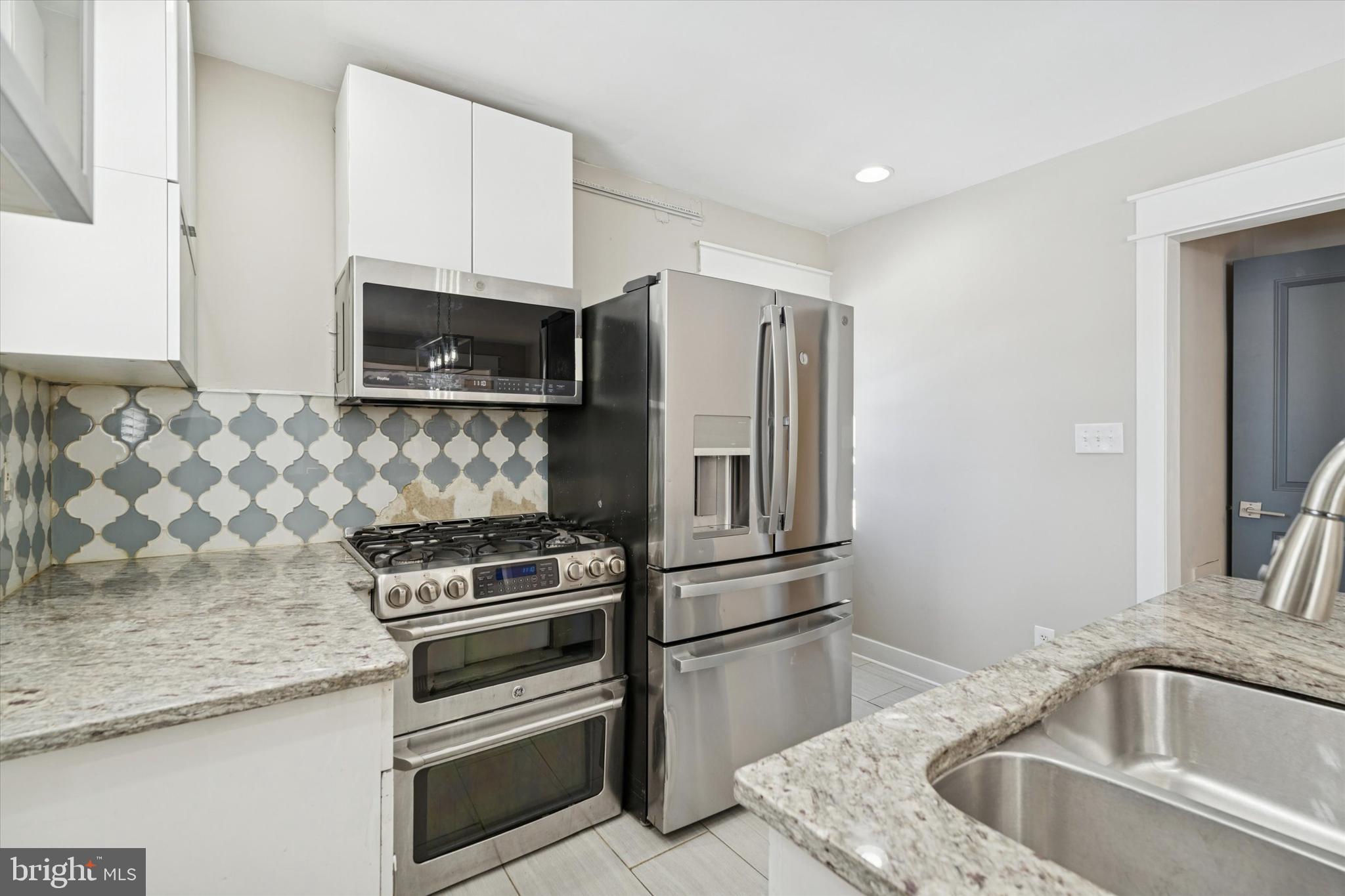 GARDEN CITY - Residential