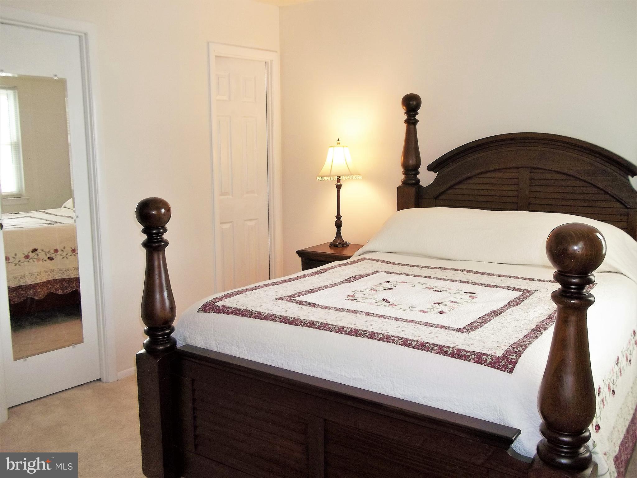 HARFORD SQUARE - Residential