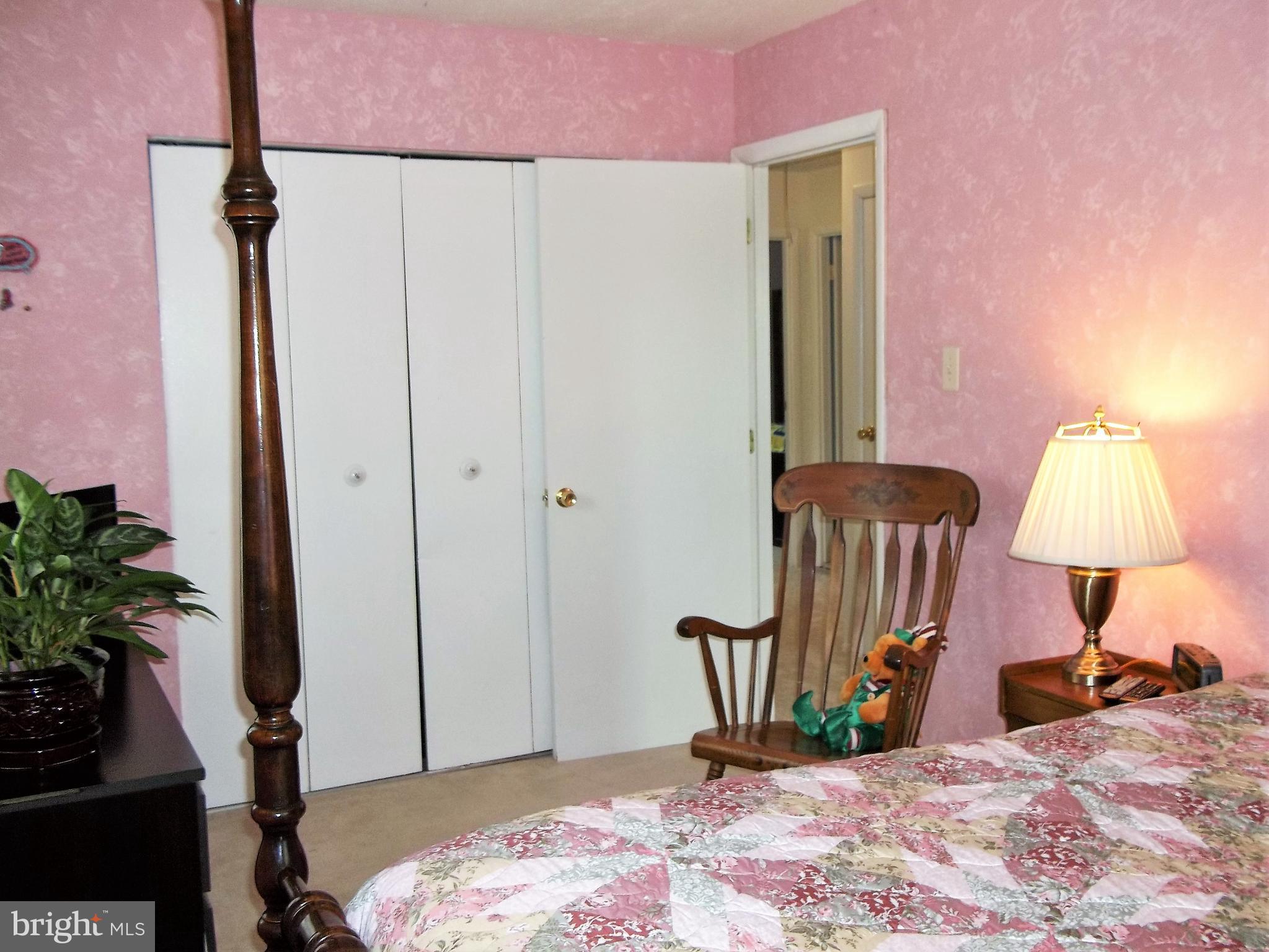 HARFORD SQUARE - Residential