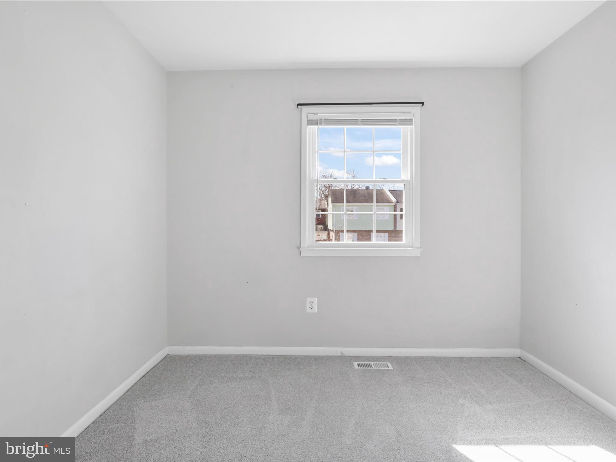 WILLIAMSTOWN - Residential