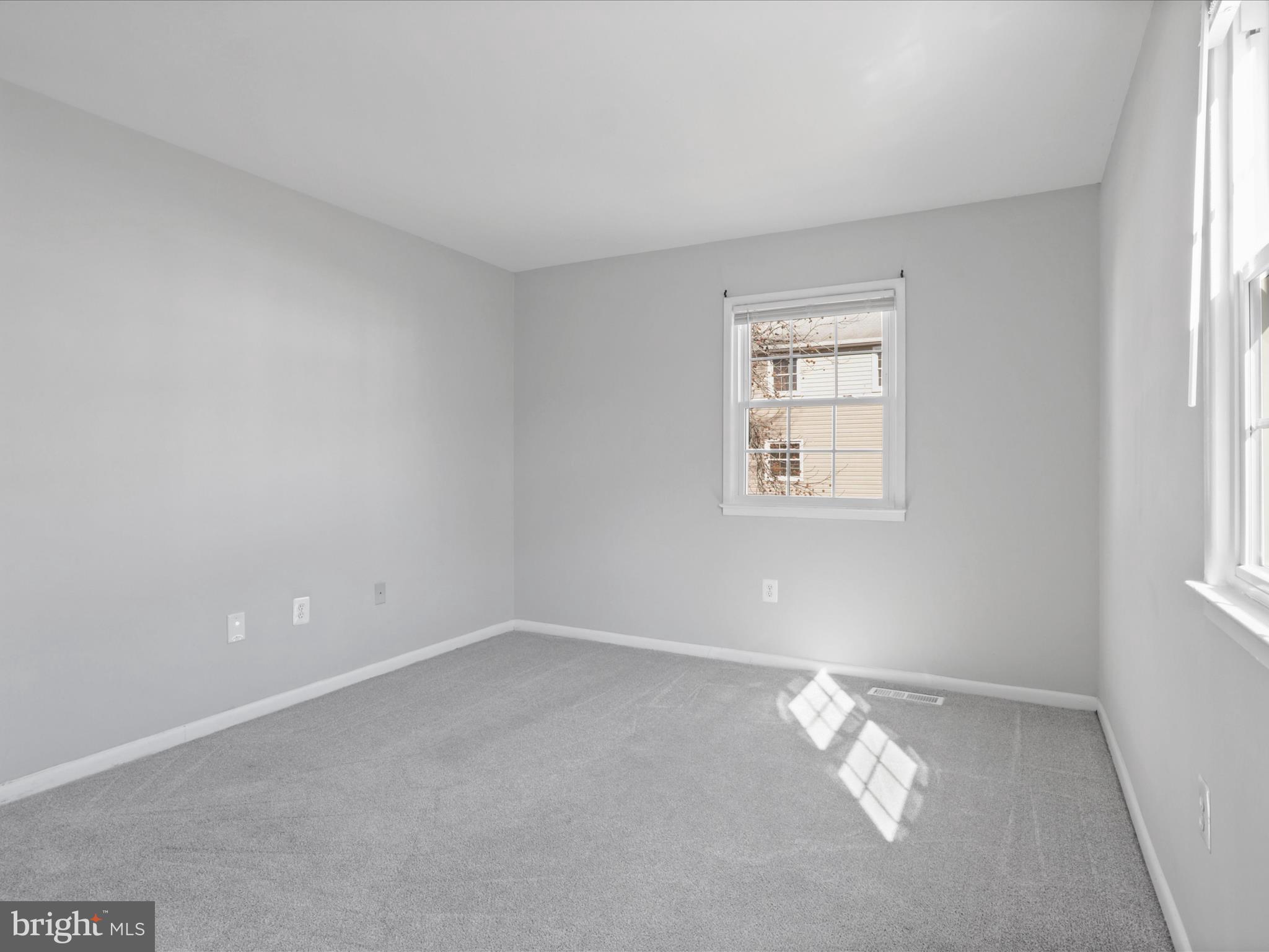 WILLIAMSTOWN - Residential