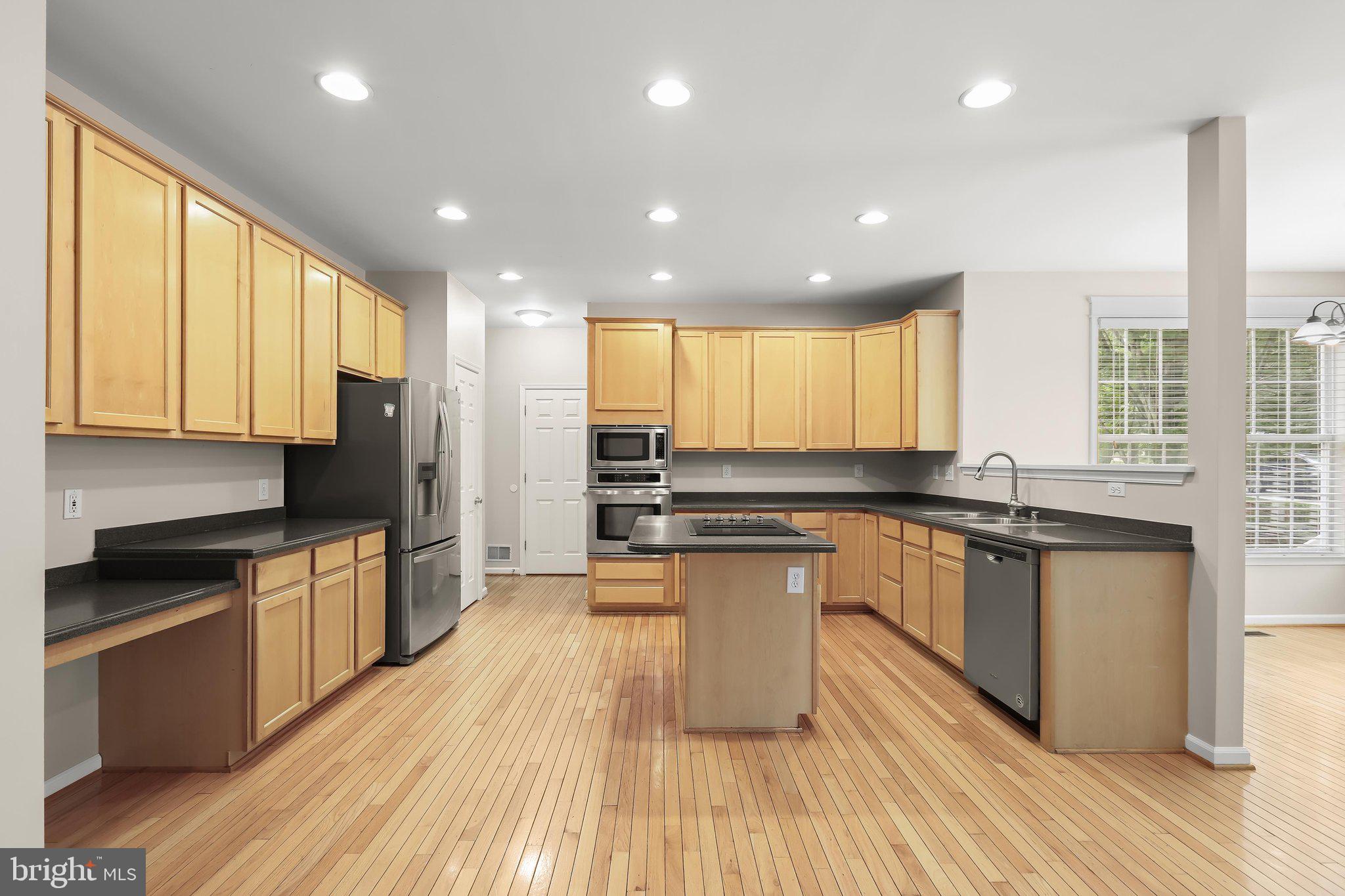 6111 RIPPLING TIDES TERRACE