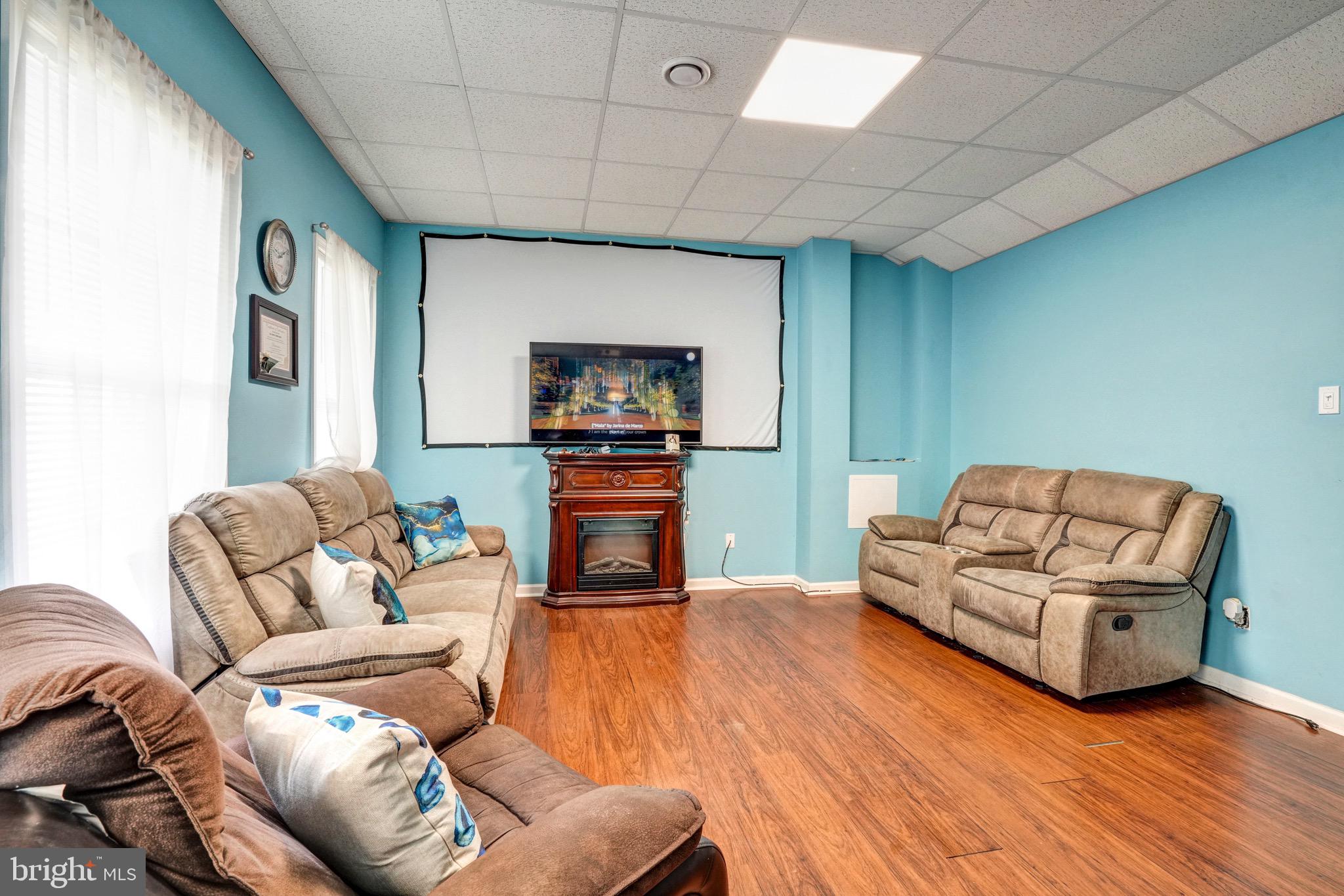 WOODBROOK - Residential