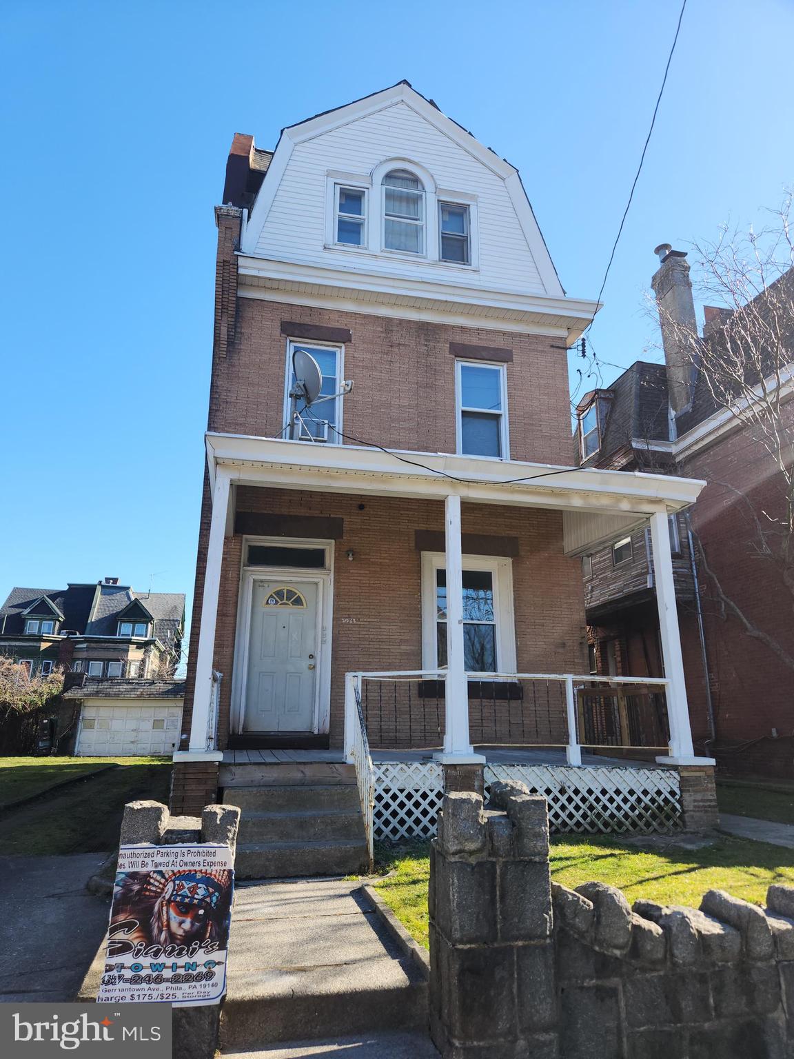 Welcome to 5025 Penn St. This is a first floor recently remodeled 2 bedroom and 1 full bath apartment.
Available for immediate occupancy.
Schedule your showing today.
