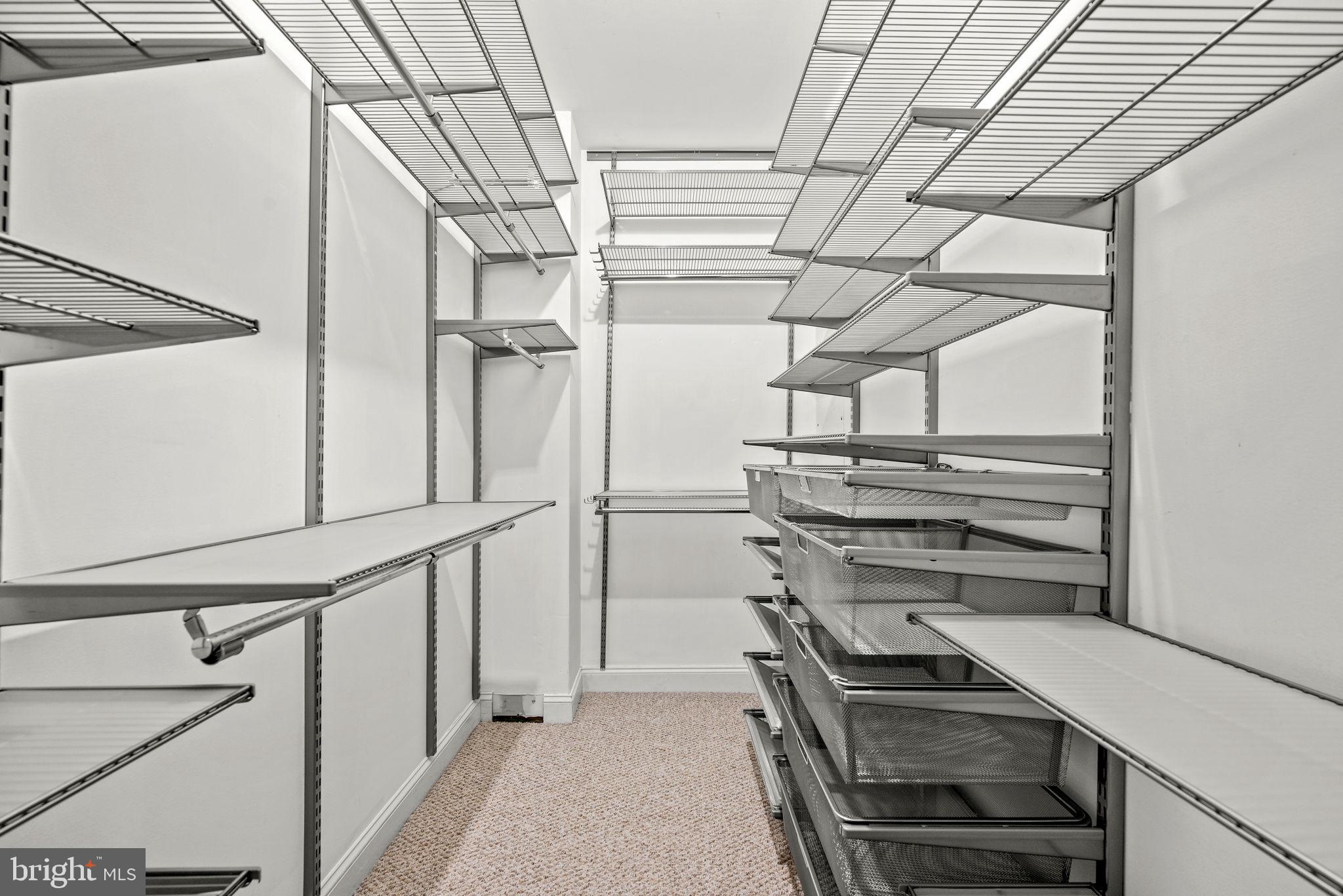 THE GRANDE AT RIVERVIEW - Residential Lease