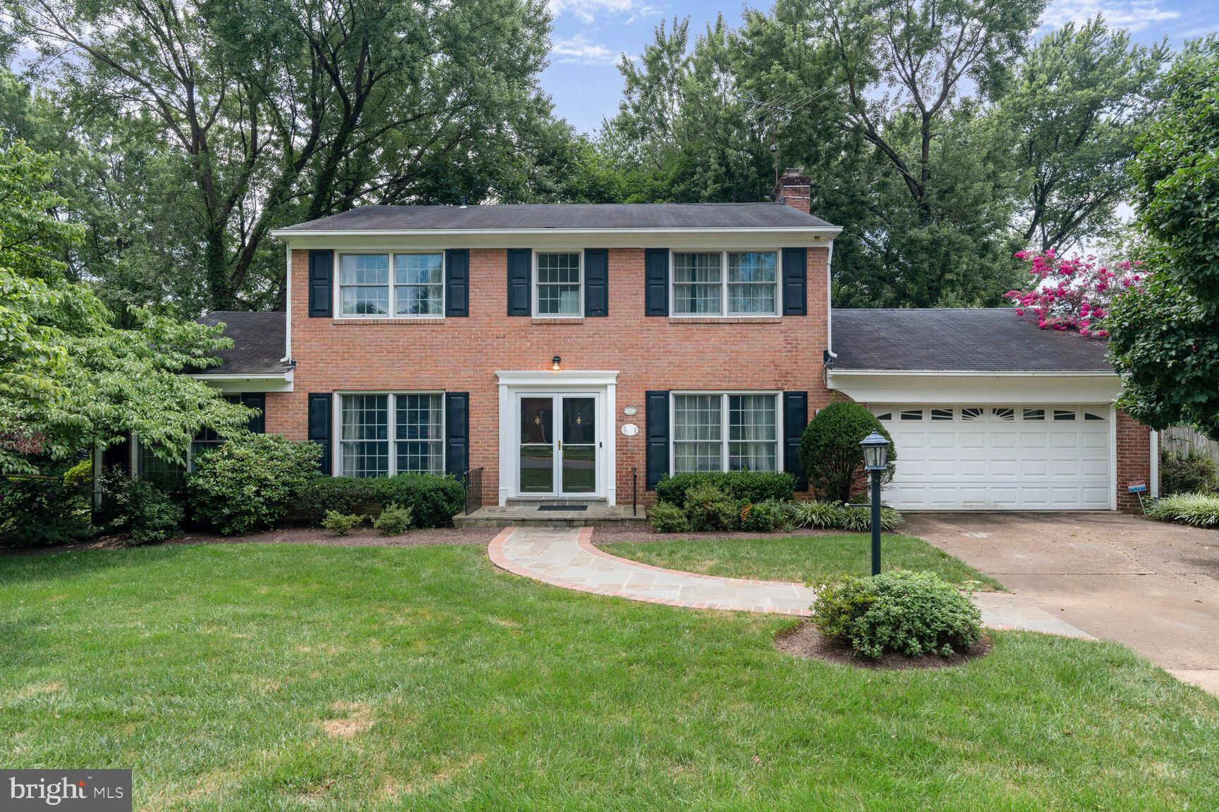 1311 CAPULET COURT