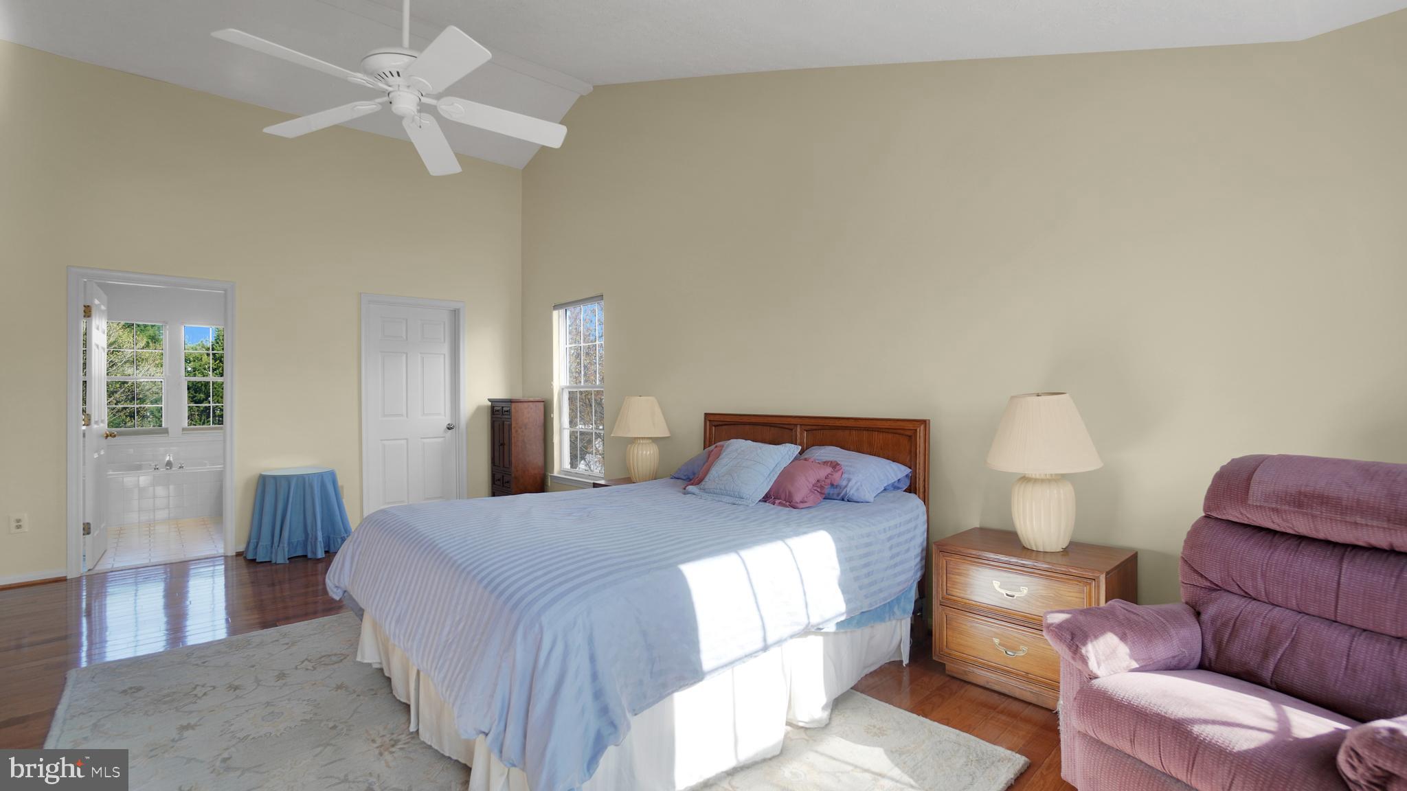 CHAPMAN FARM - Residential