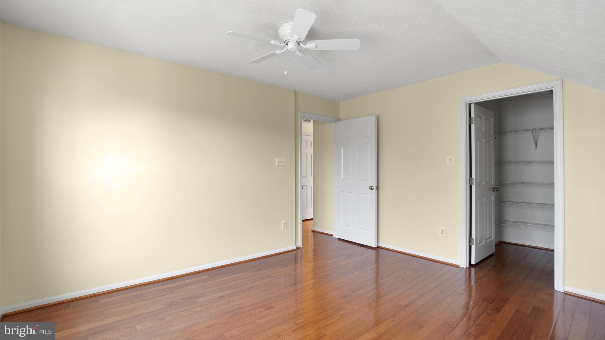 CHAPMAN FARM - Residential