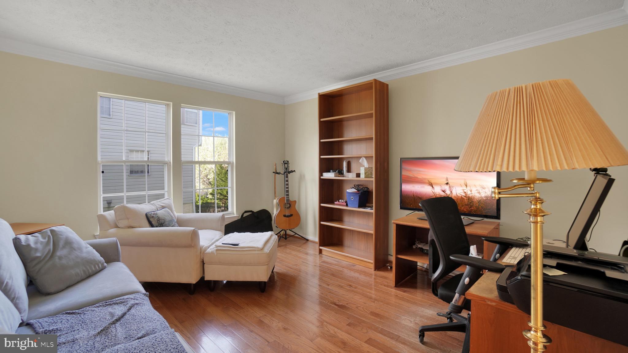 CHAPMAN FARM - Residential