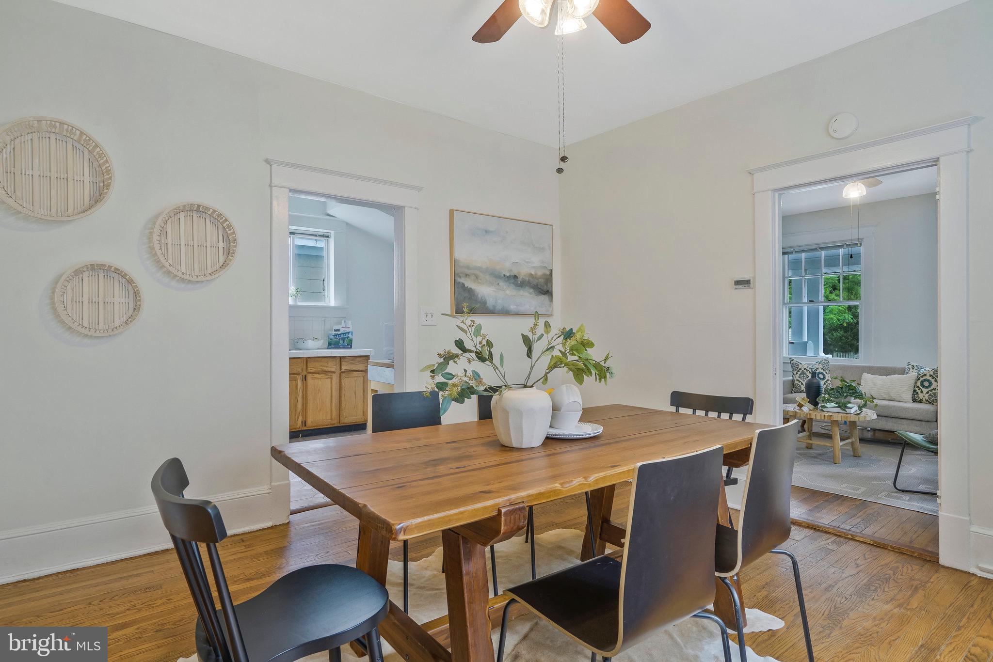 LYON VILLAGE - Residential