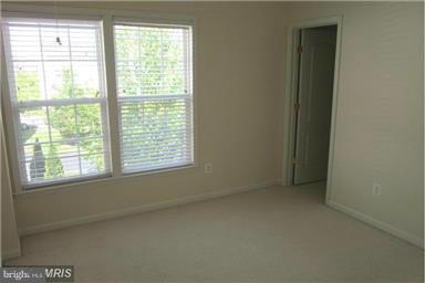 BROADLANDS SOUTH - Residential Lease