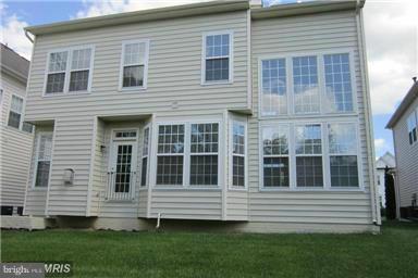 BROADLANDS SOUTH - Residential Lease