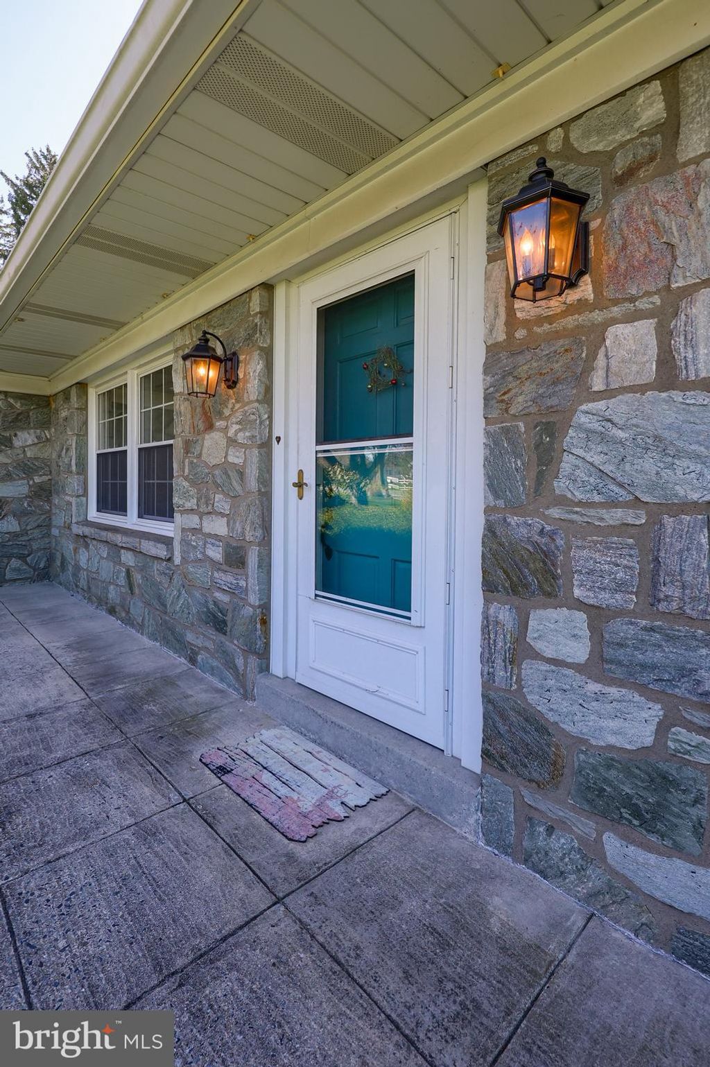 Photo of 26 Overlook Avenue, Lancaster, PA 17601 (MLS # PALA2048908)