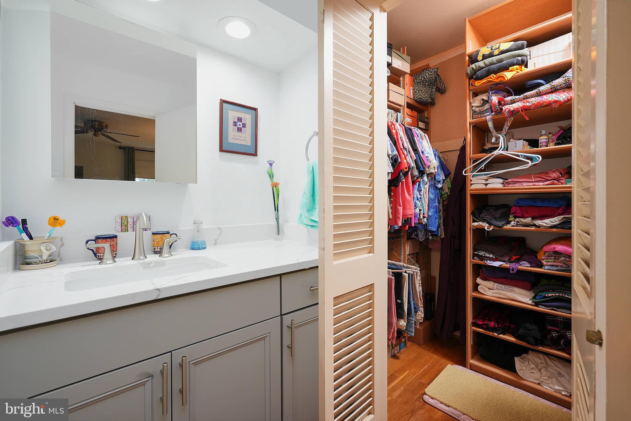 ANCIENT OAK - Residential