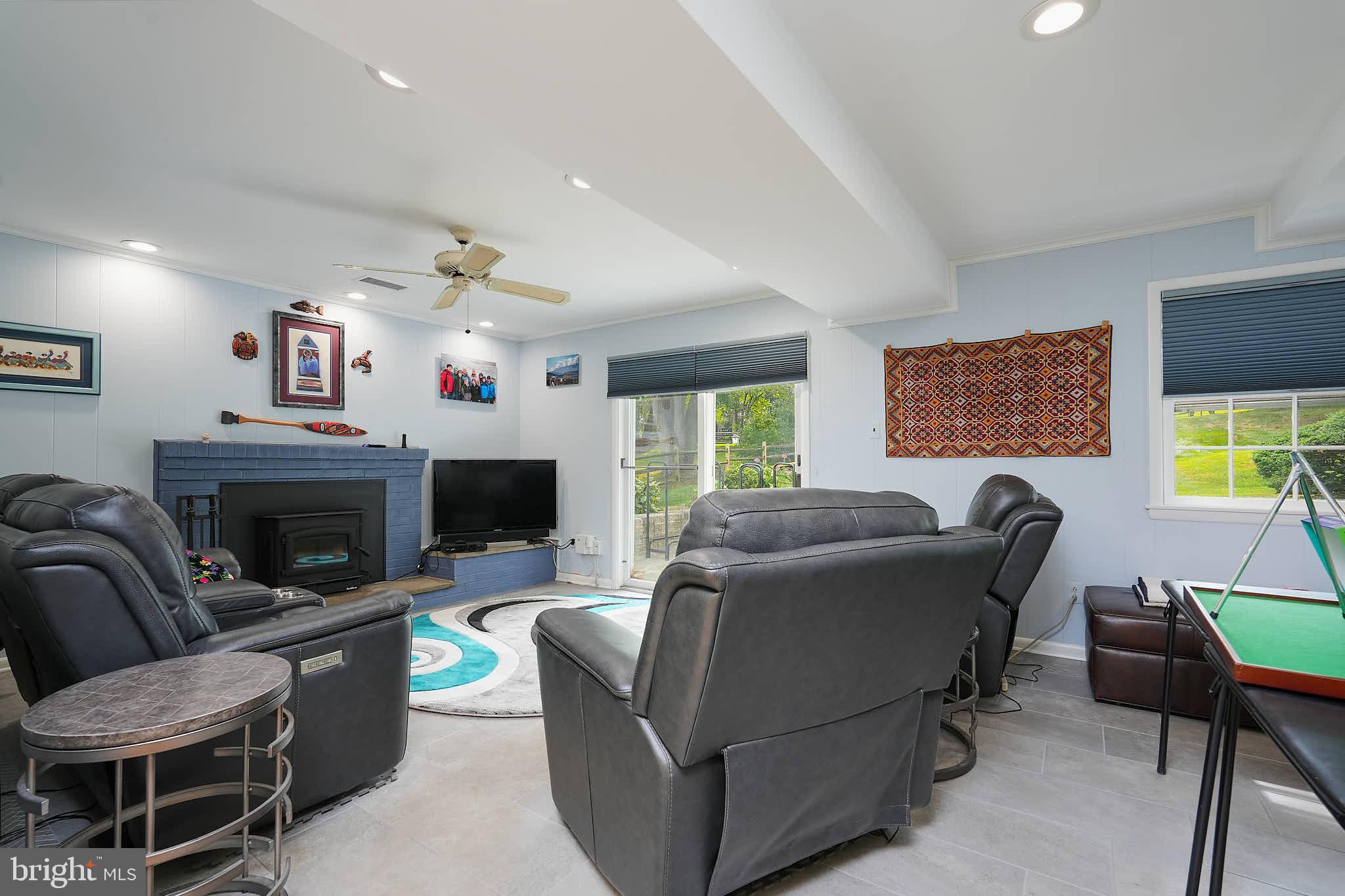 ANCIENT OAK - Residential