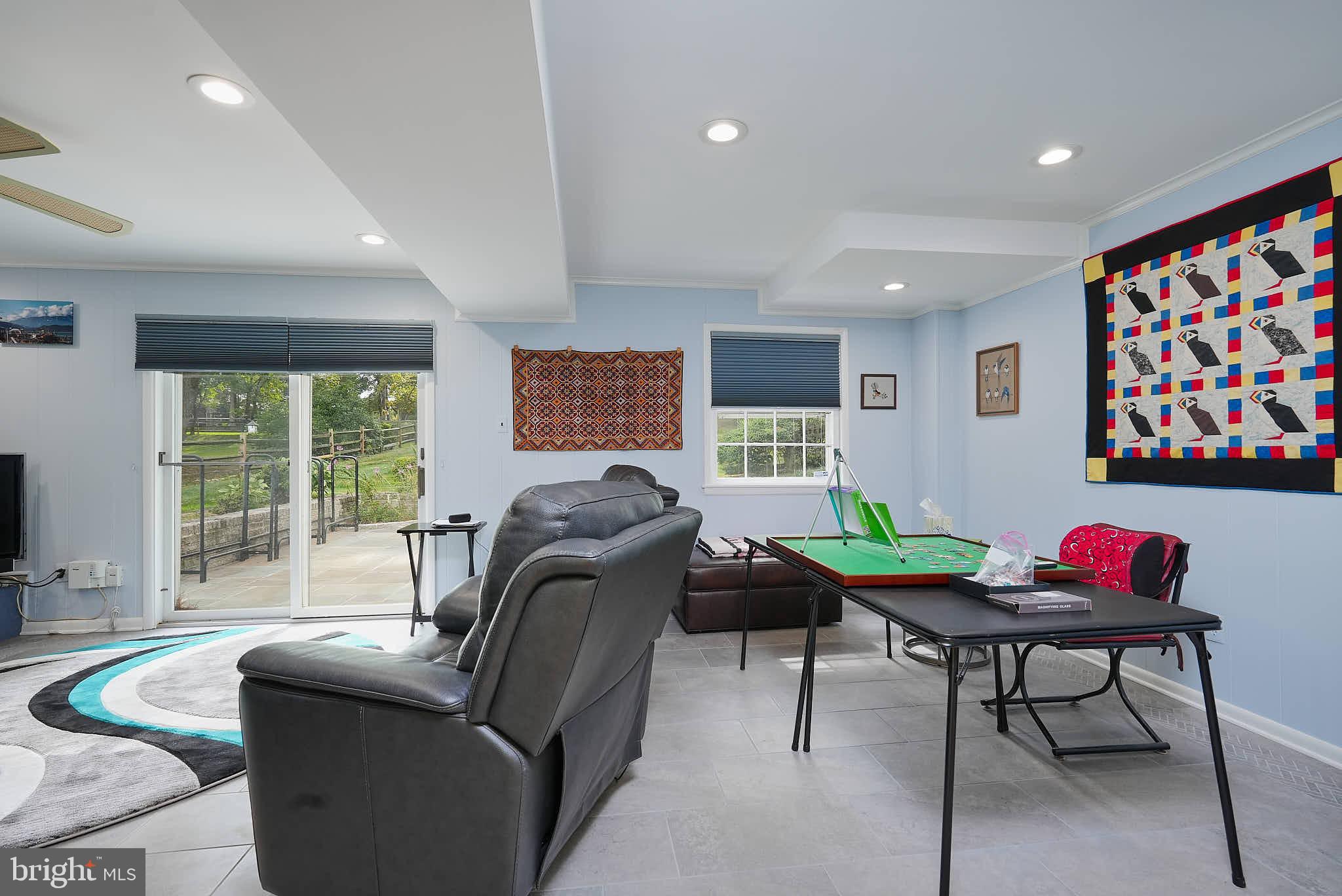 ANCIENT OAK - Residential