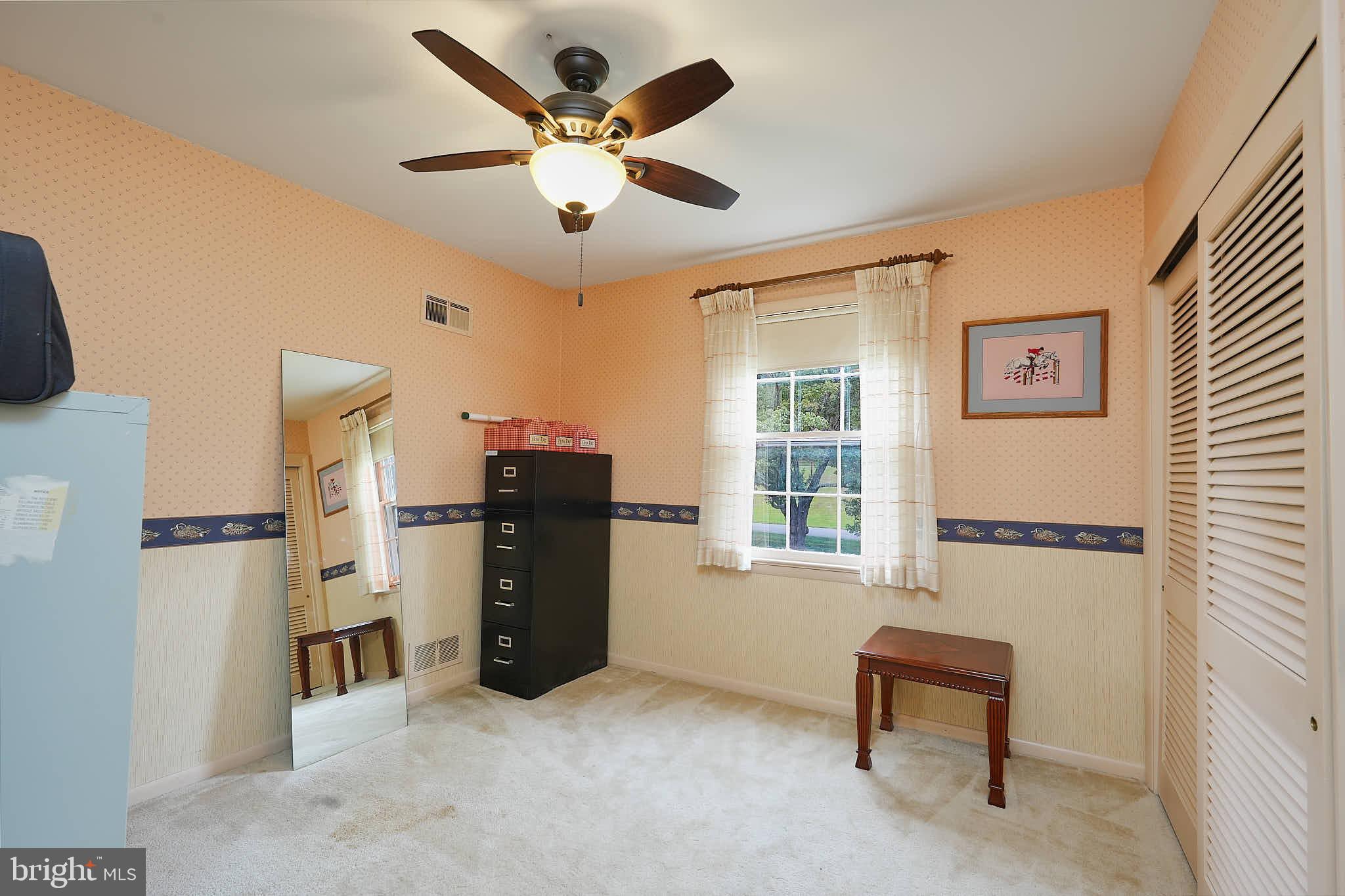 ANCIENT OAK - Residential