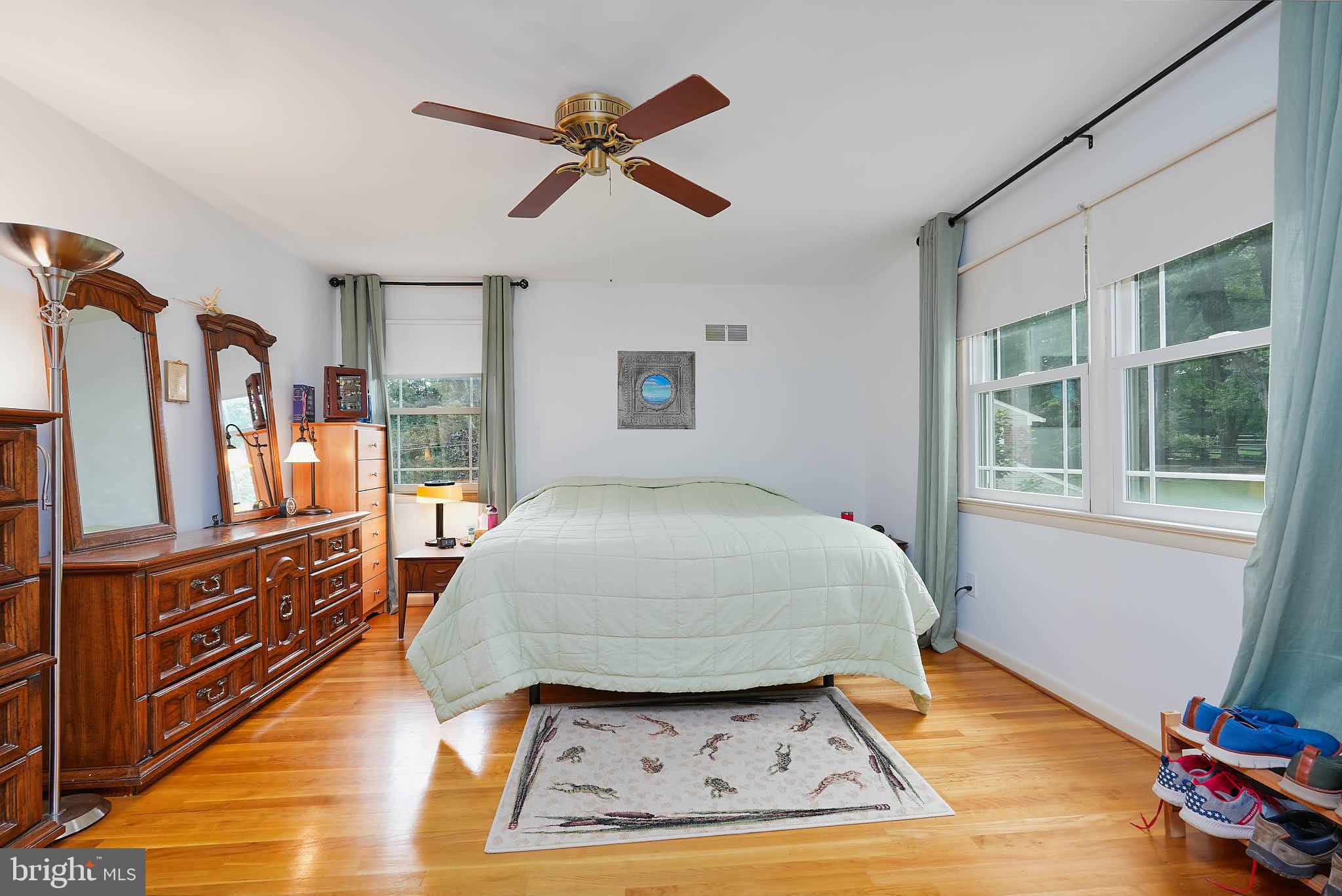 ANCIENT OAK - Residential