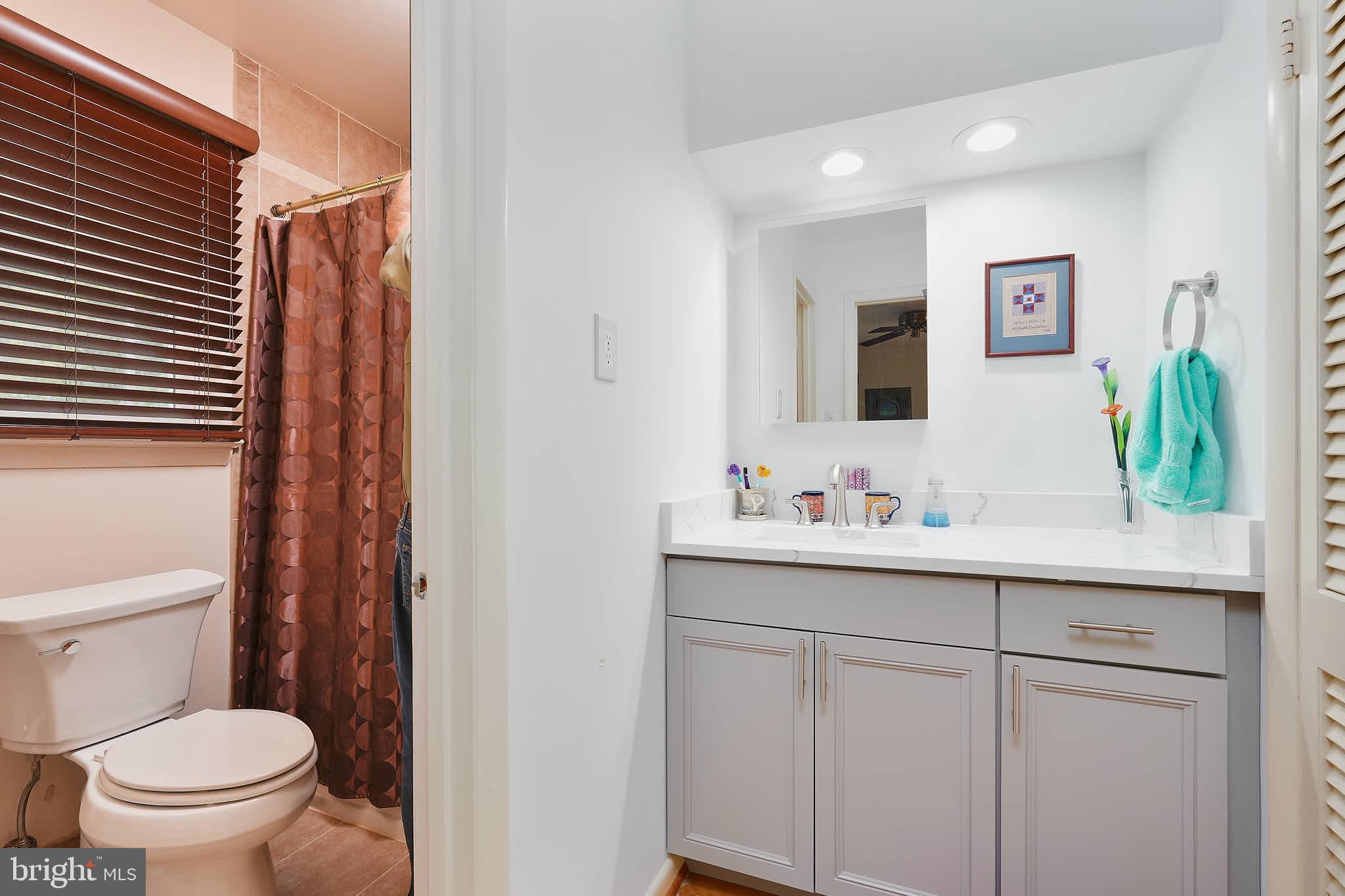 ANCIENT OAK - Residential