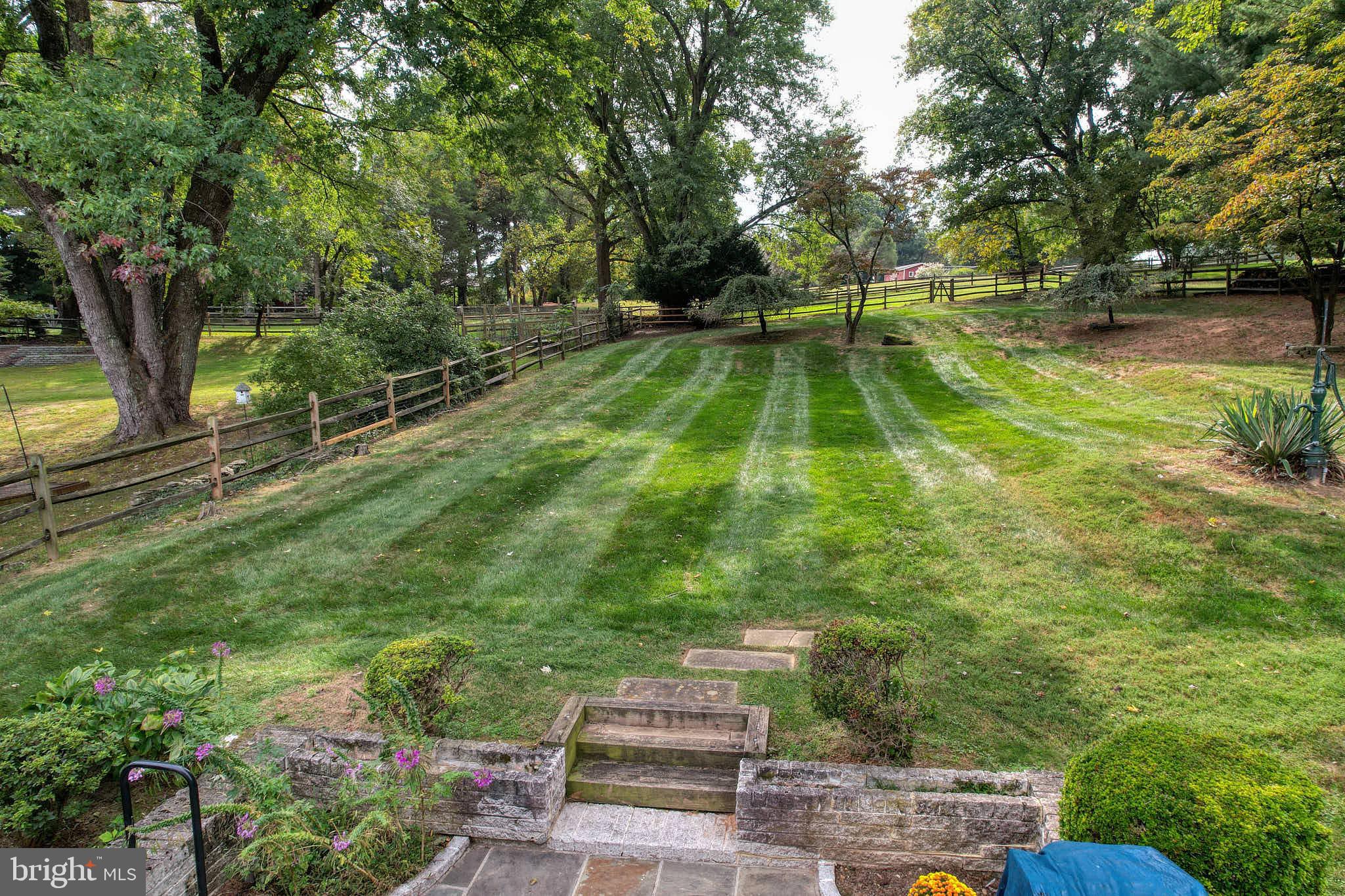 ANCIENT OAK - Residential