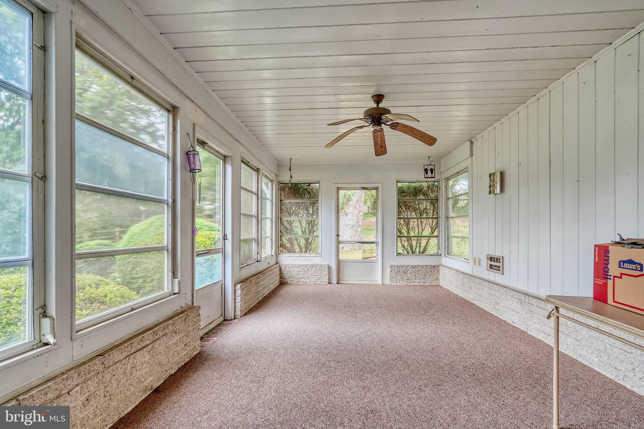 ANCIENT OAK - Residential