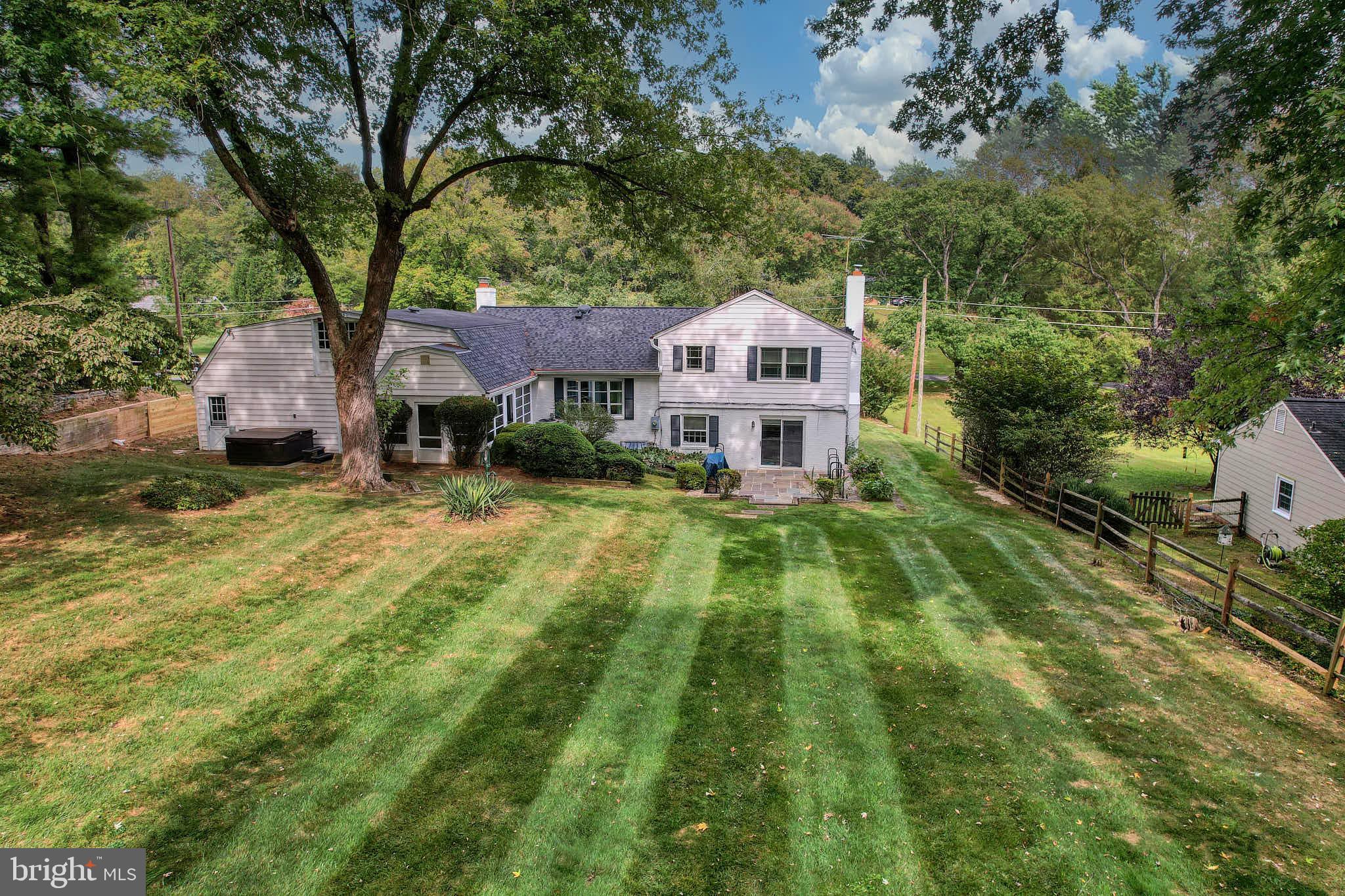 ANCIENT OAK - Residential