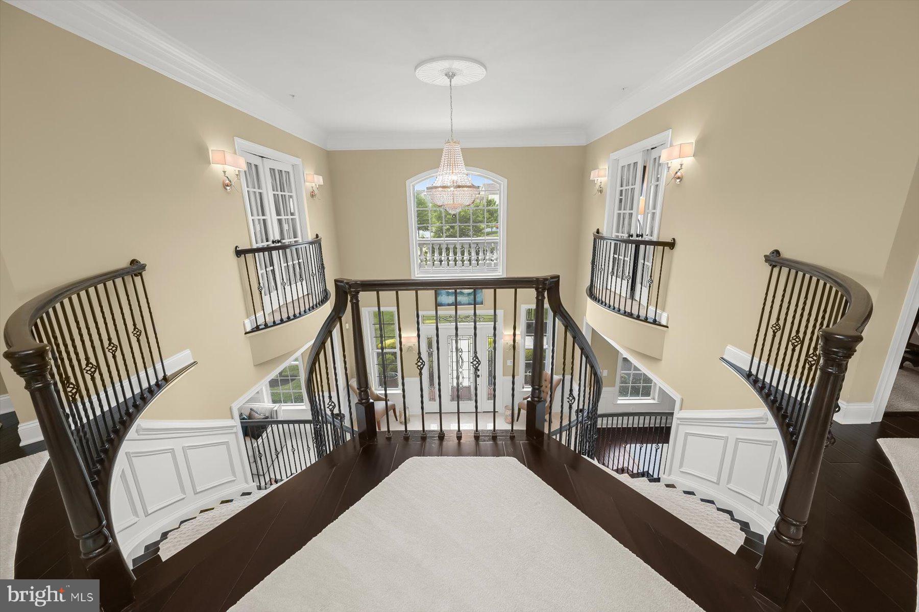 OAK CREEK - Residential