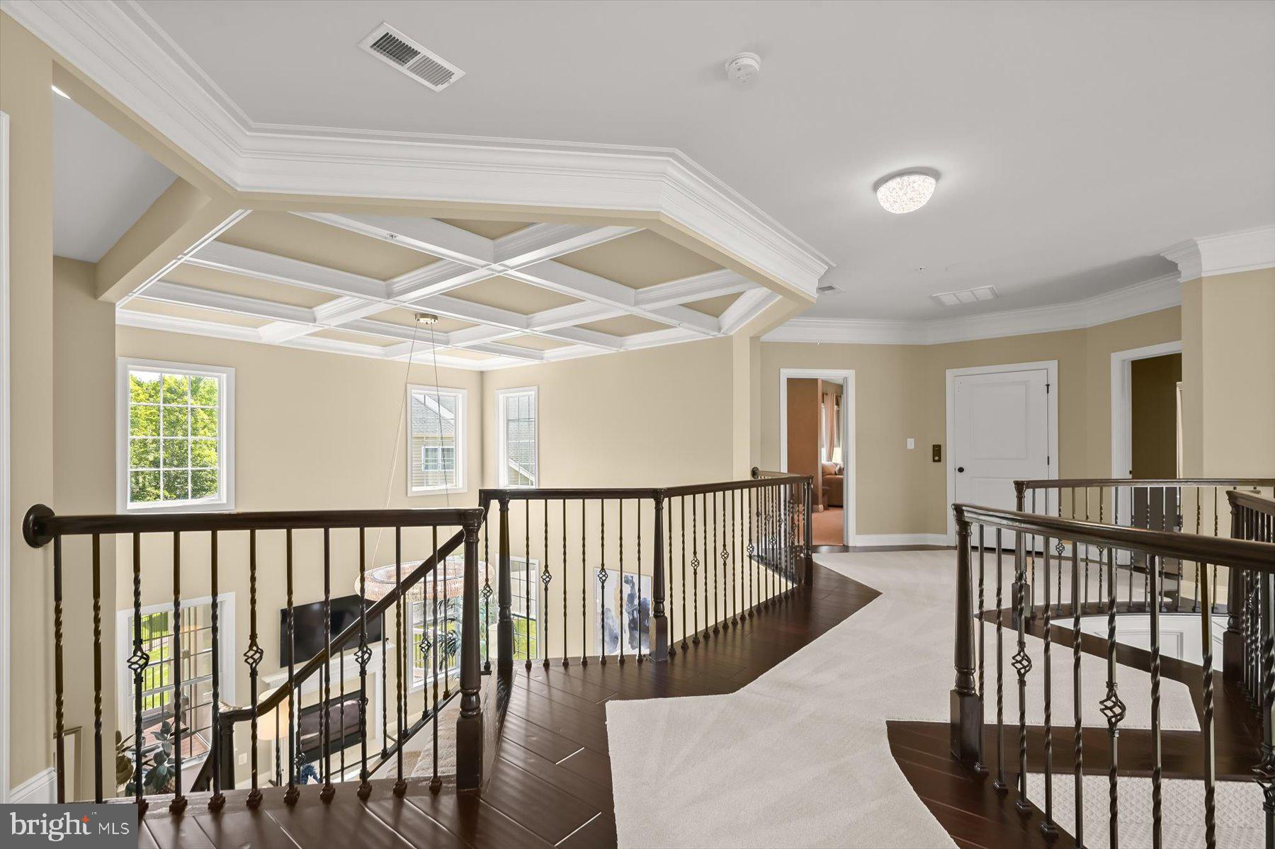 OAK CREEK - Residential