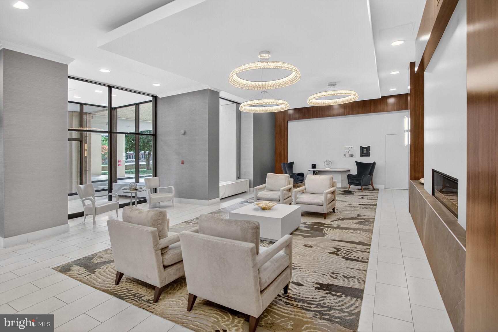 WILLOUGHBY OF CHEVY CHASE - Residential