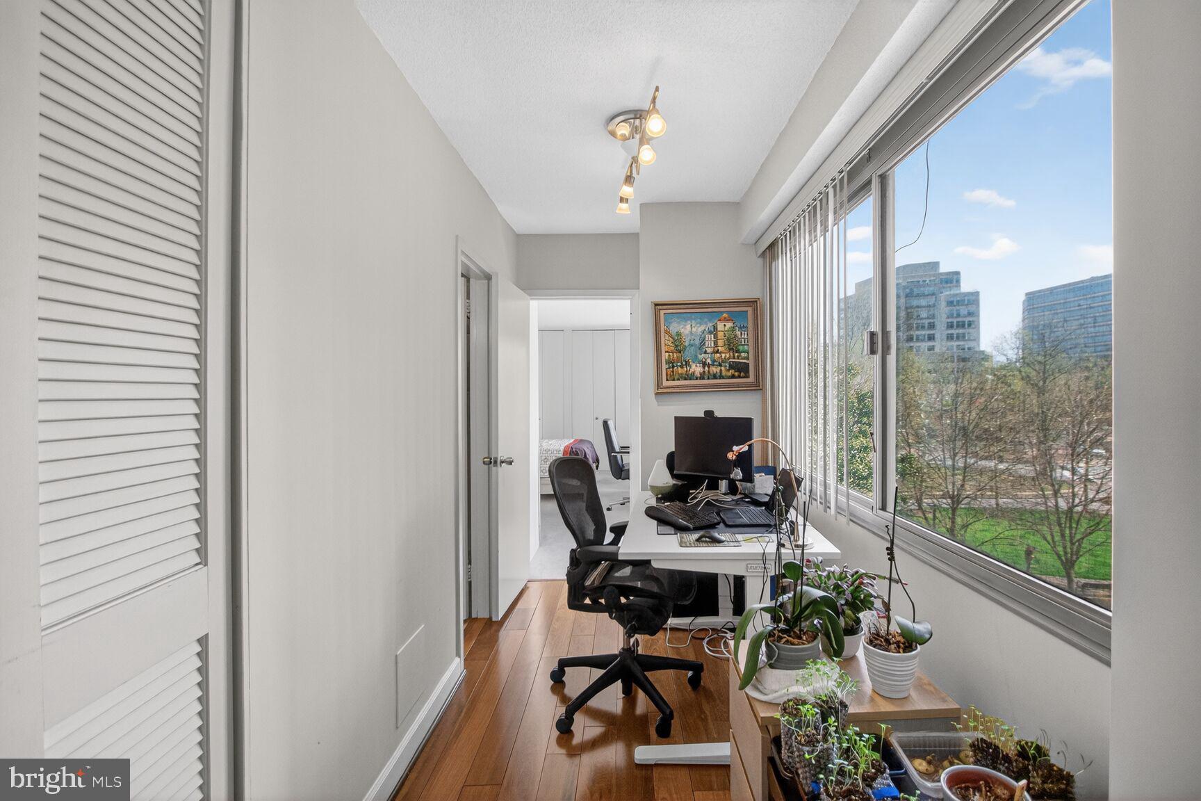 WILLOUGHBY OF CHEVY CHASE - Residential