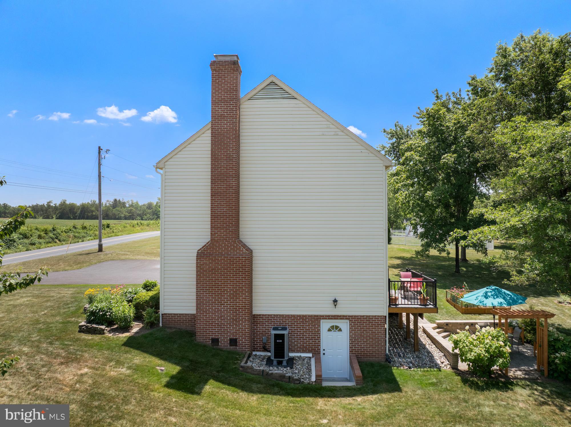 95 WHITE CHURCH ROAD