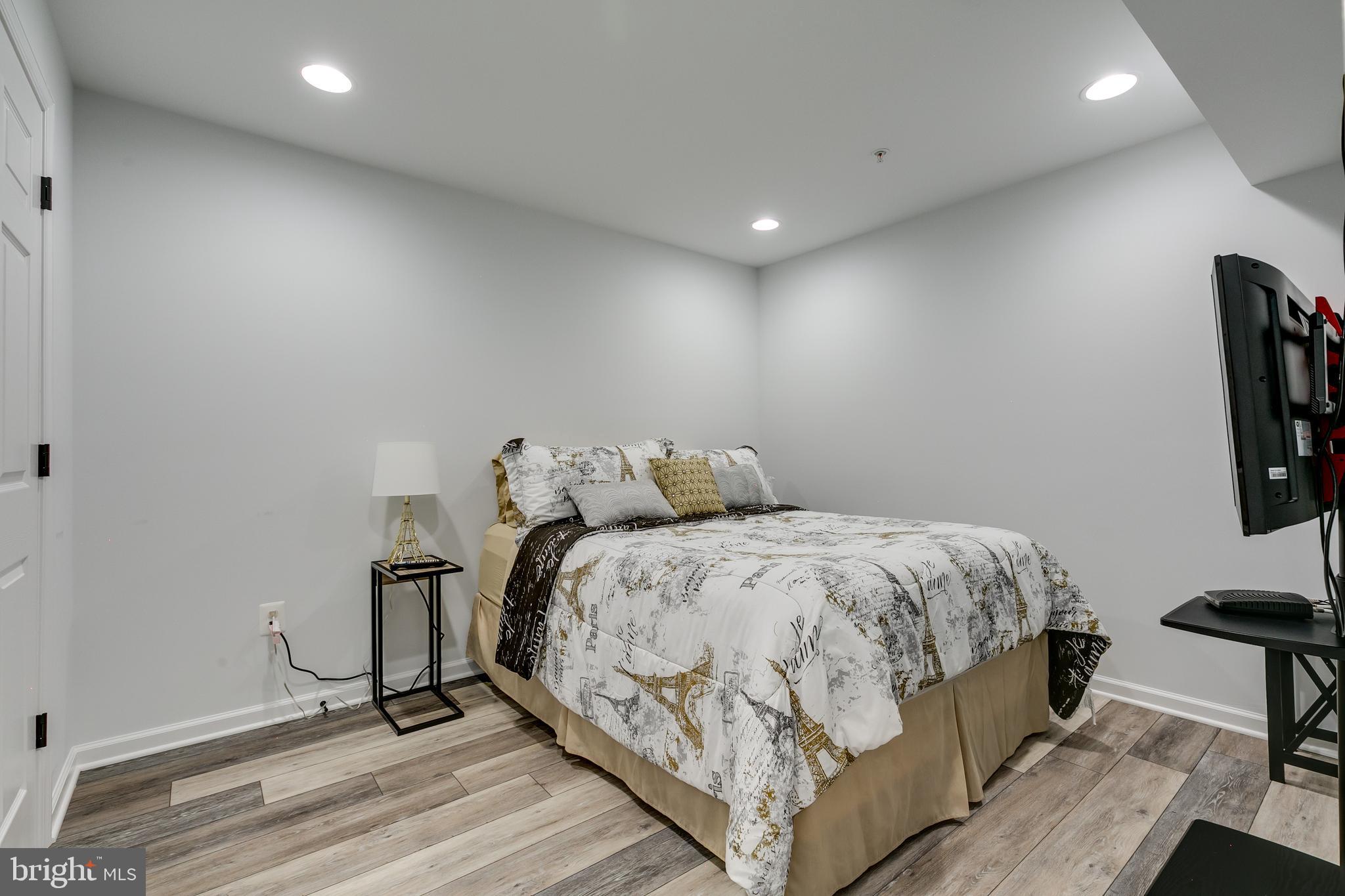 PISCATAWAY ESTATES - Residential