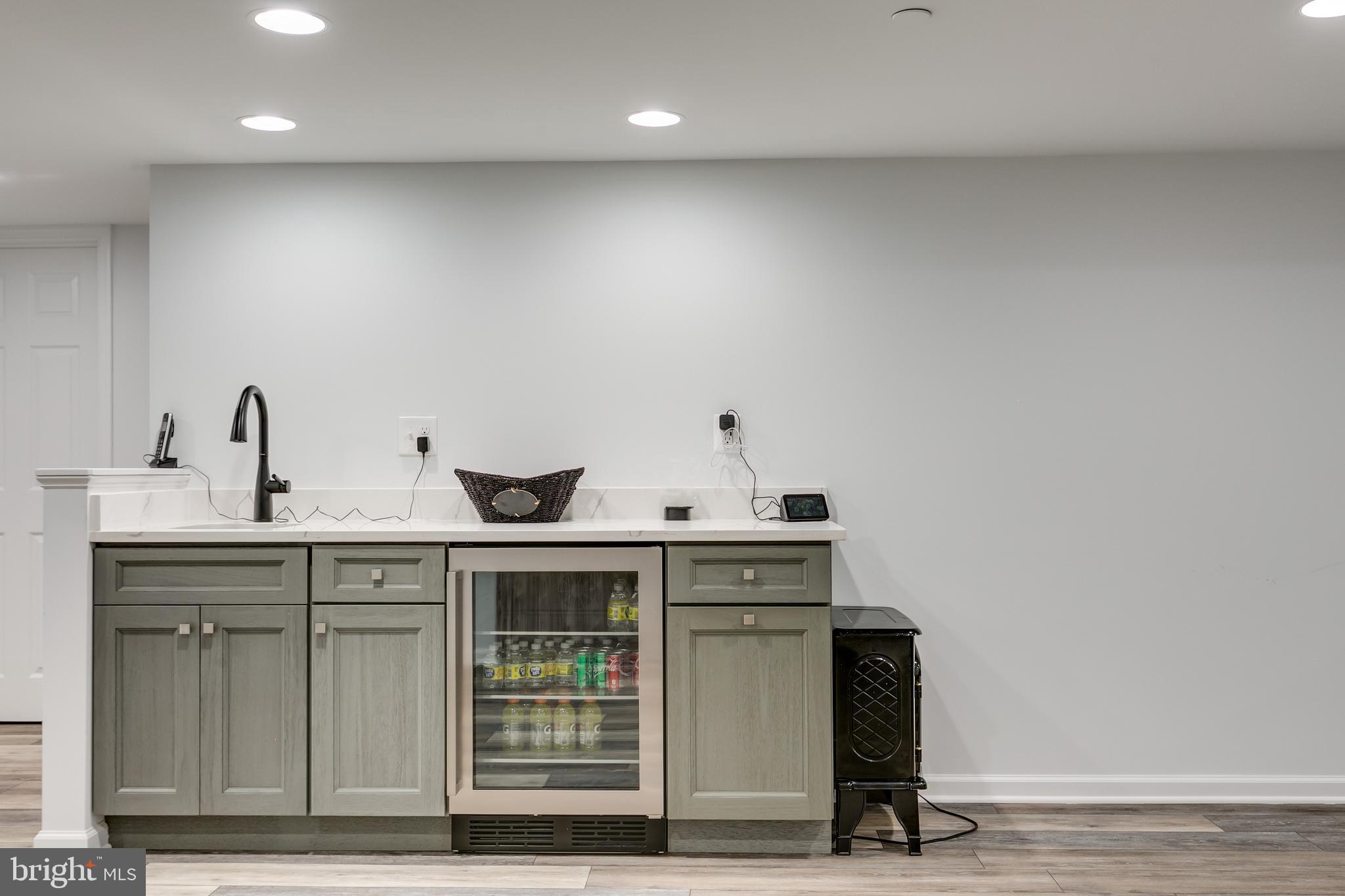 PISCATAWAY ESTATES - Residential