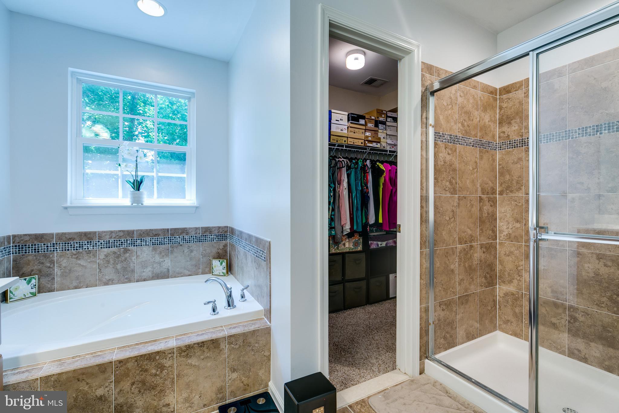 PISCATAWAY ESTATES - Residential